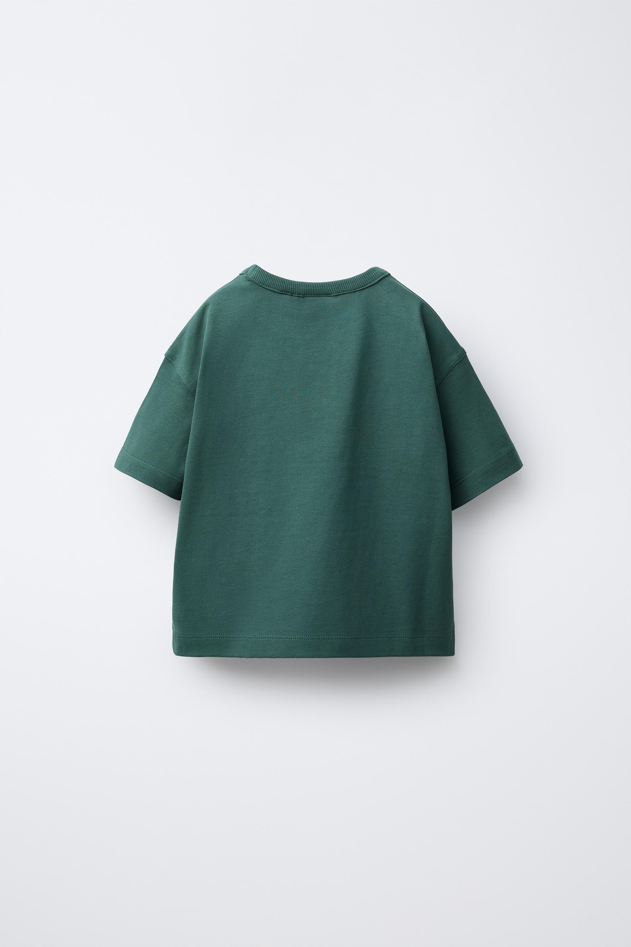 RUBBER APPLIQUÉ T-SHIRT