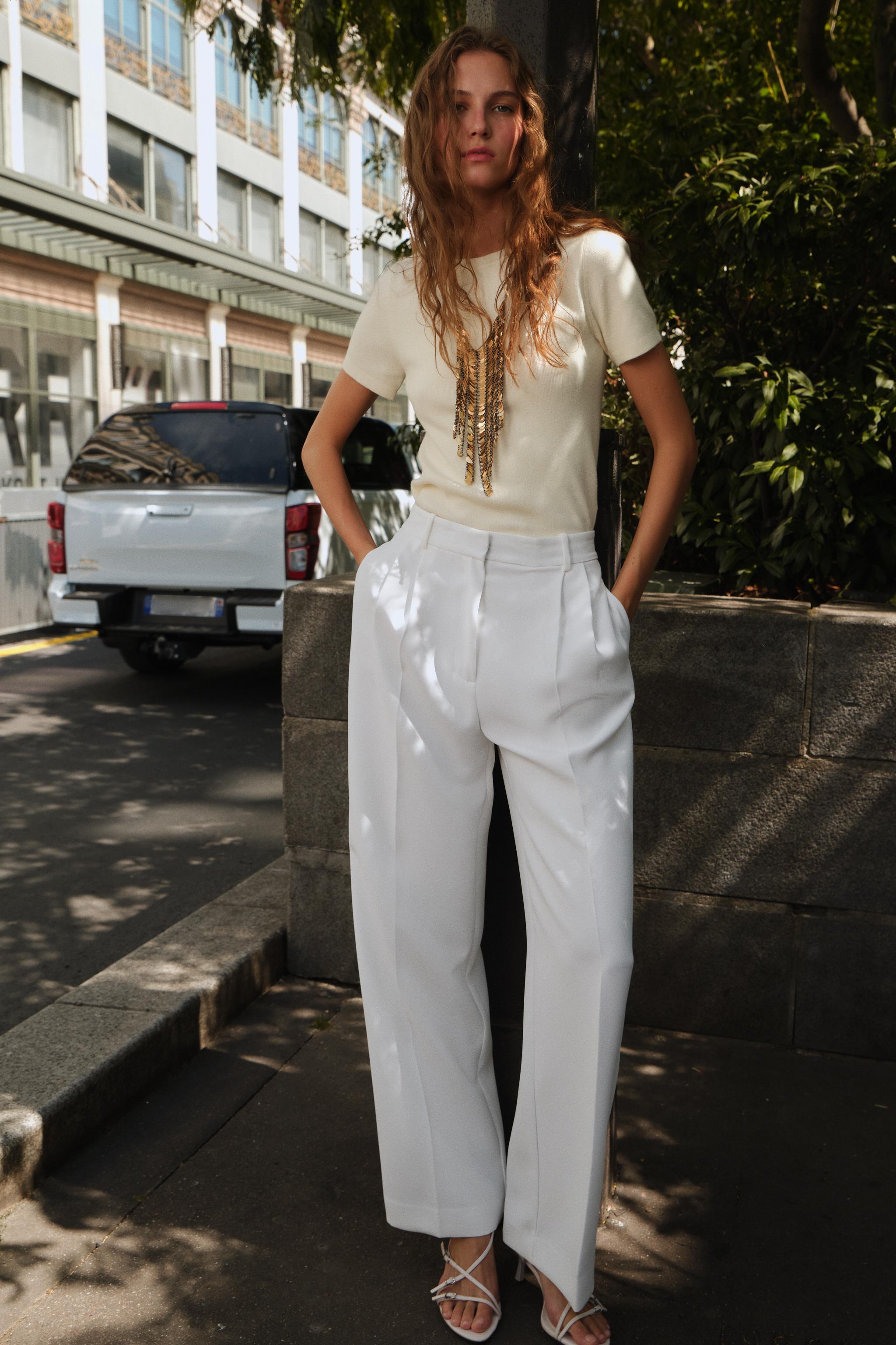 PLEATED WIDE LEG PANTS