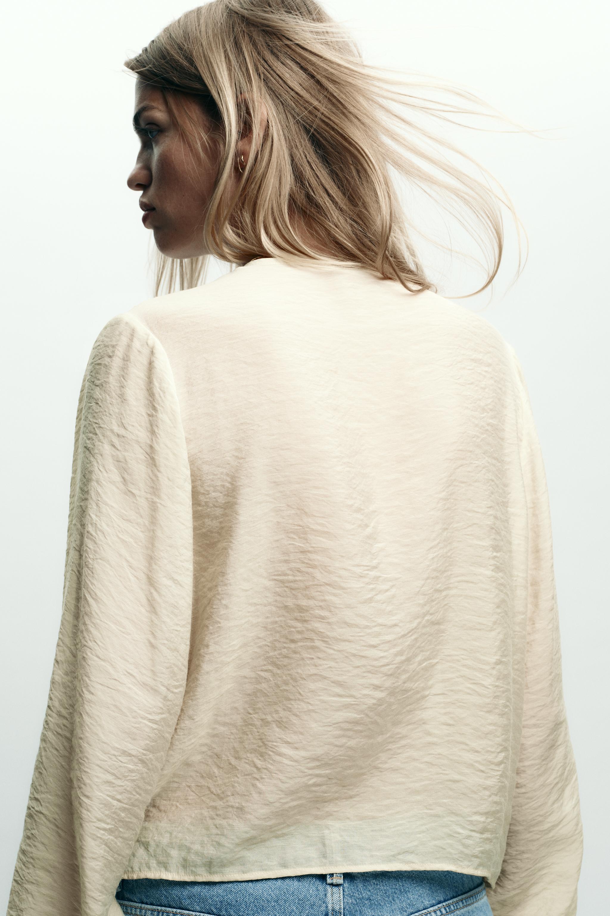 RUFFLED ROMANTIC BLOUSE