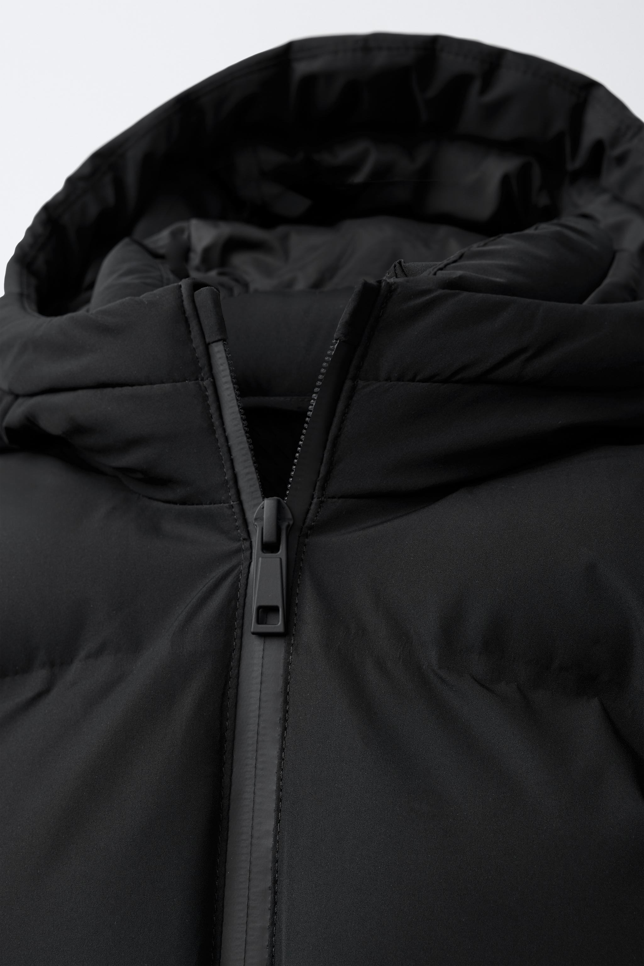 WATER REPELLENT HOODED PUFFER JACKET
