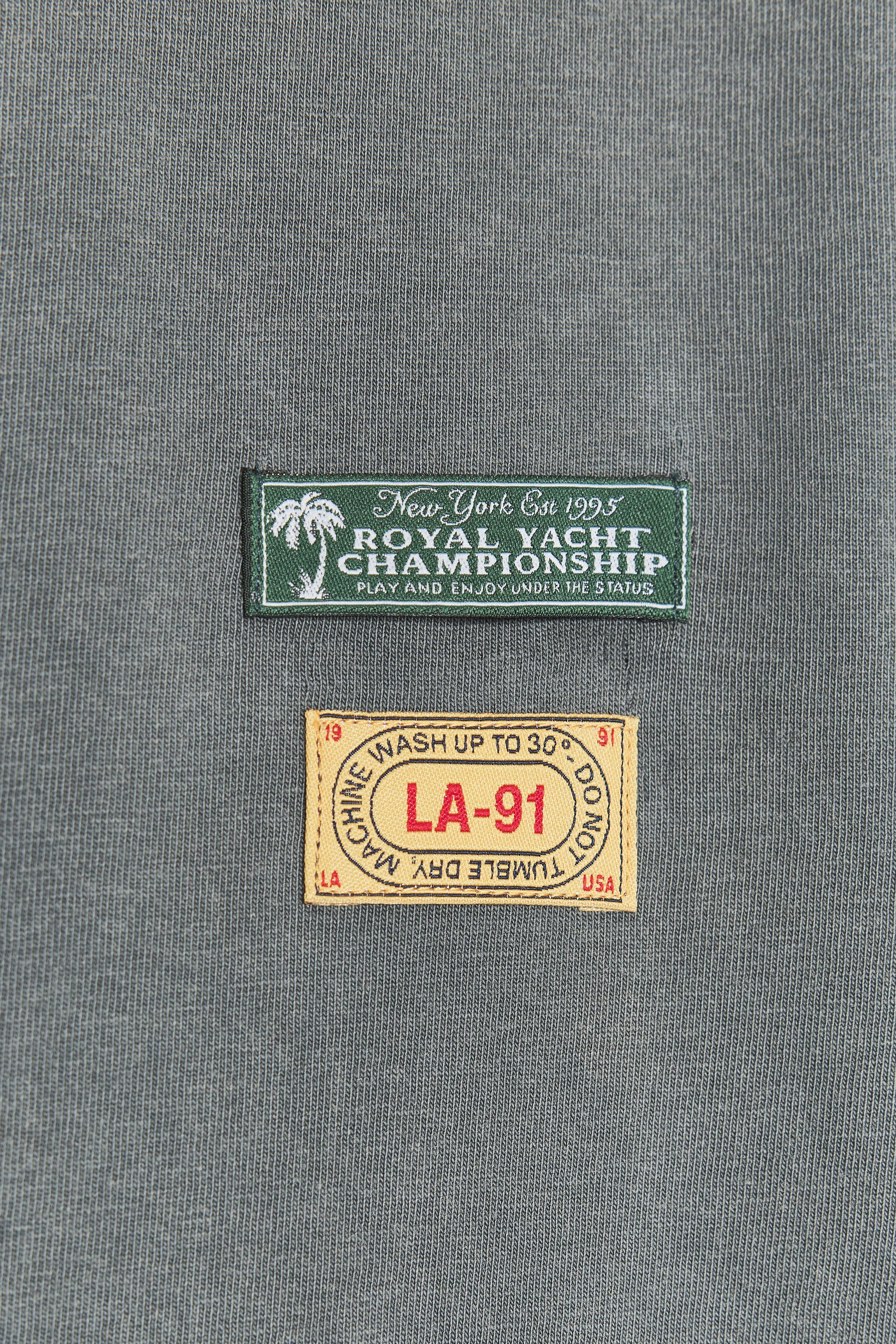 WASHED EFFECT PATCH T-SHIRT