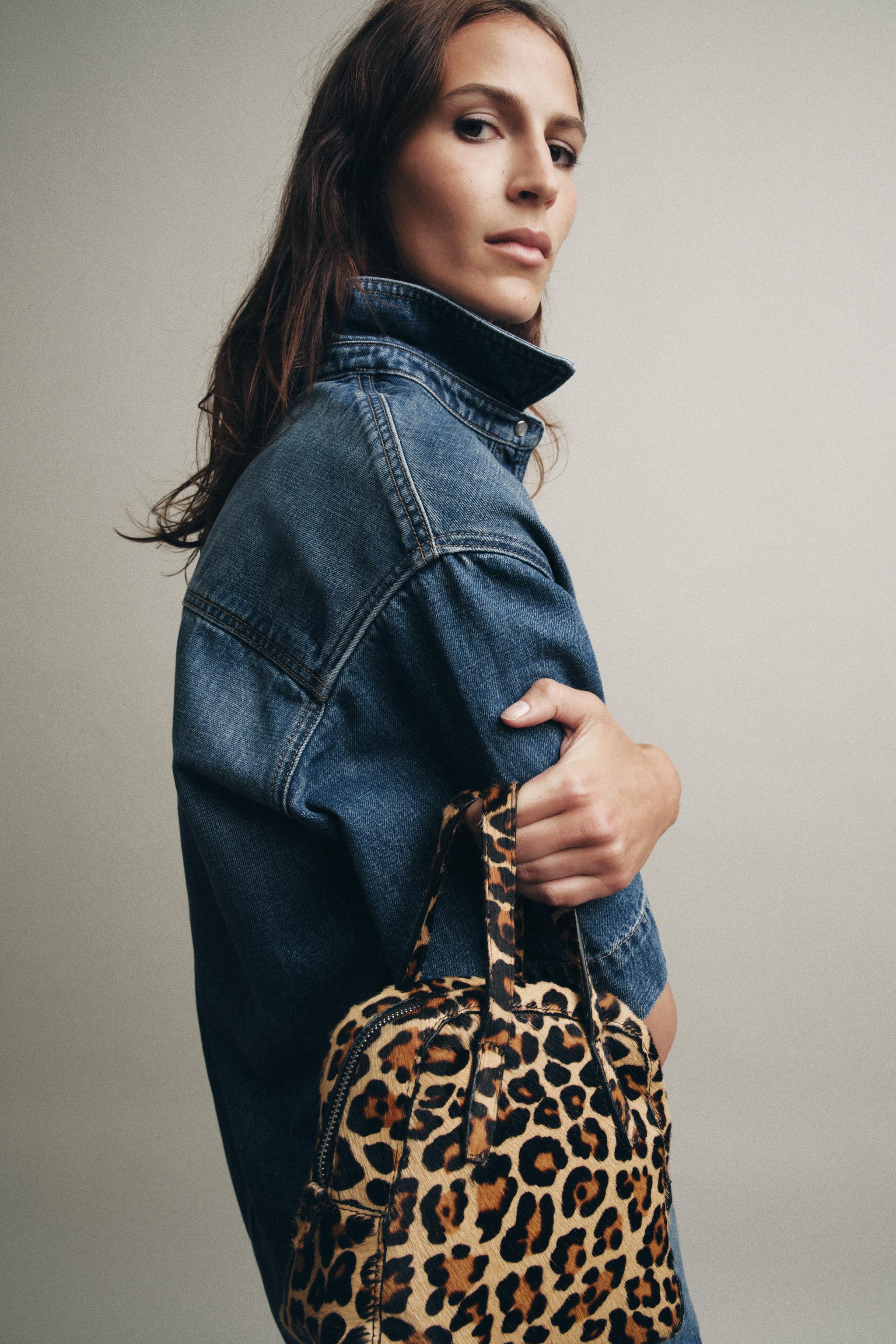 ANIMAL PRINT FUR MINI BOWLING BAG