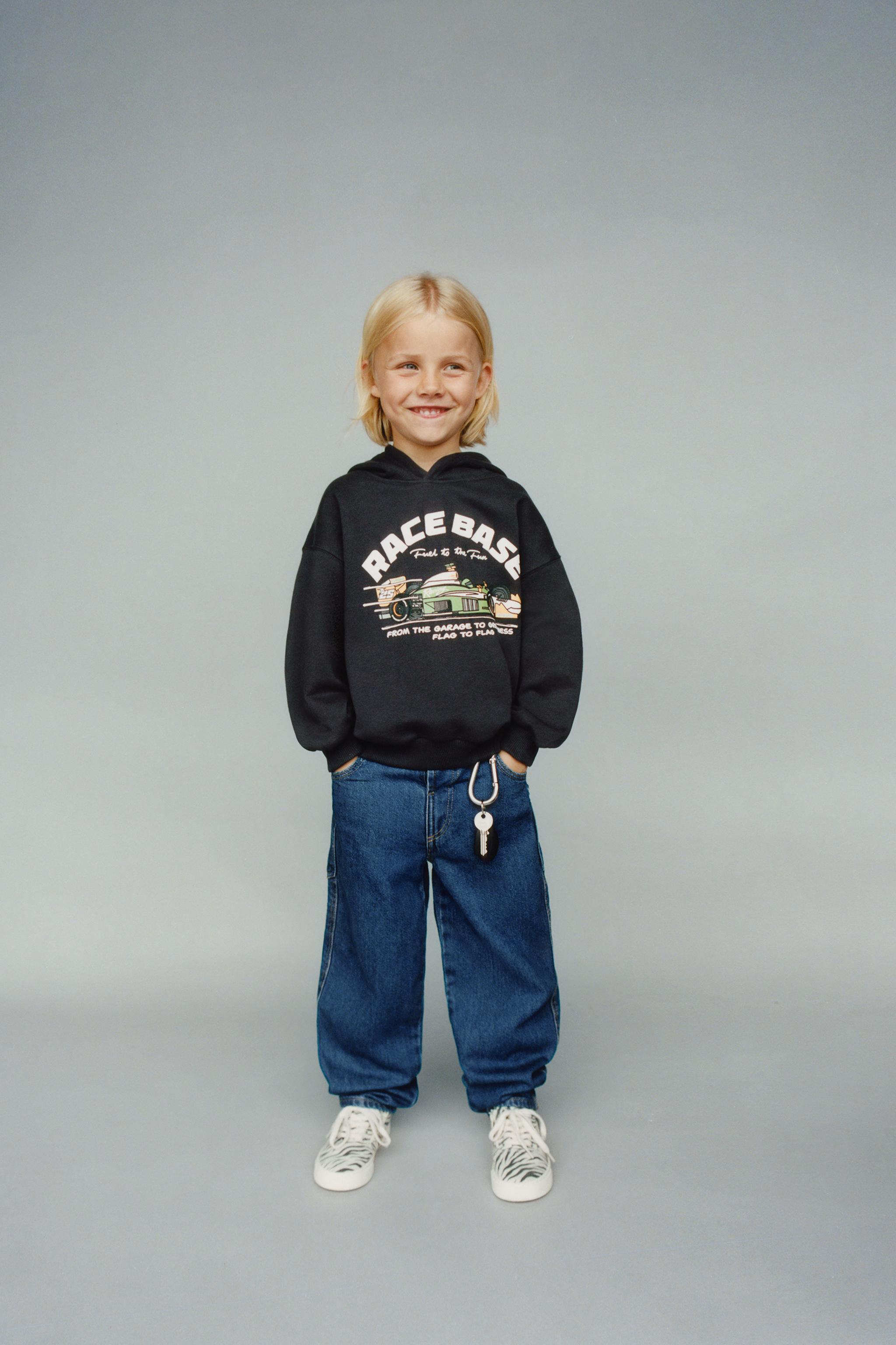 CAR PRINT SWEATSHIRT