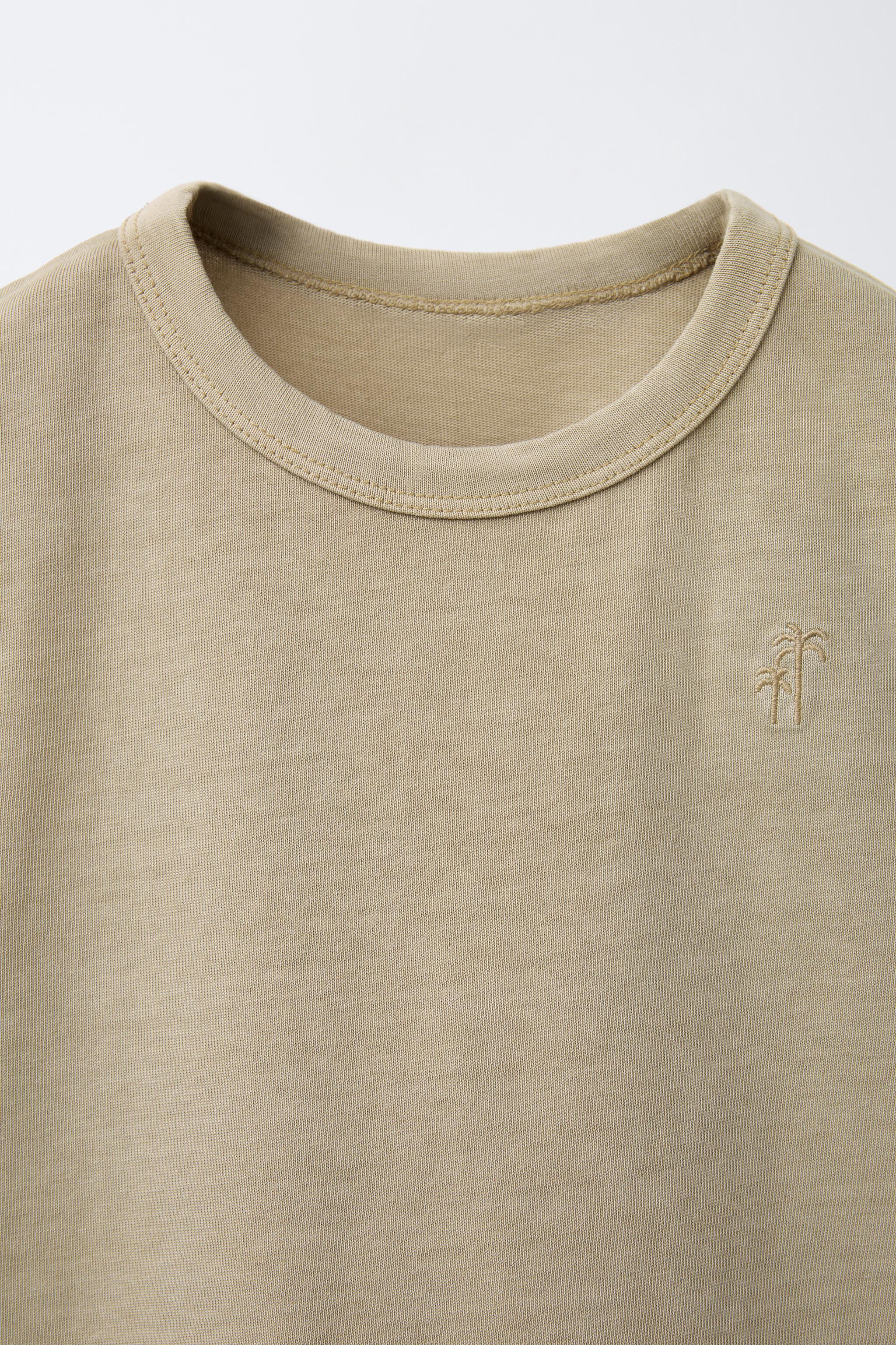 GARMENT DYE EMBROIDERED SLEEVELESS T-SHIRT