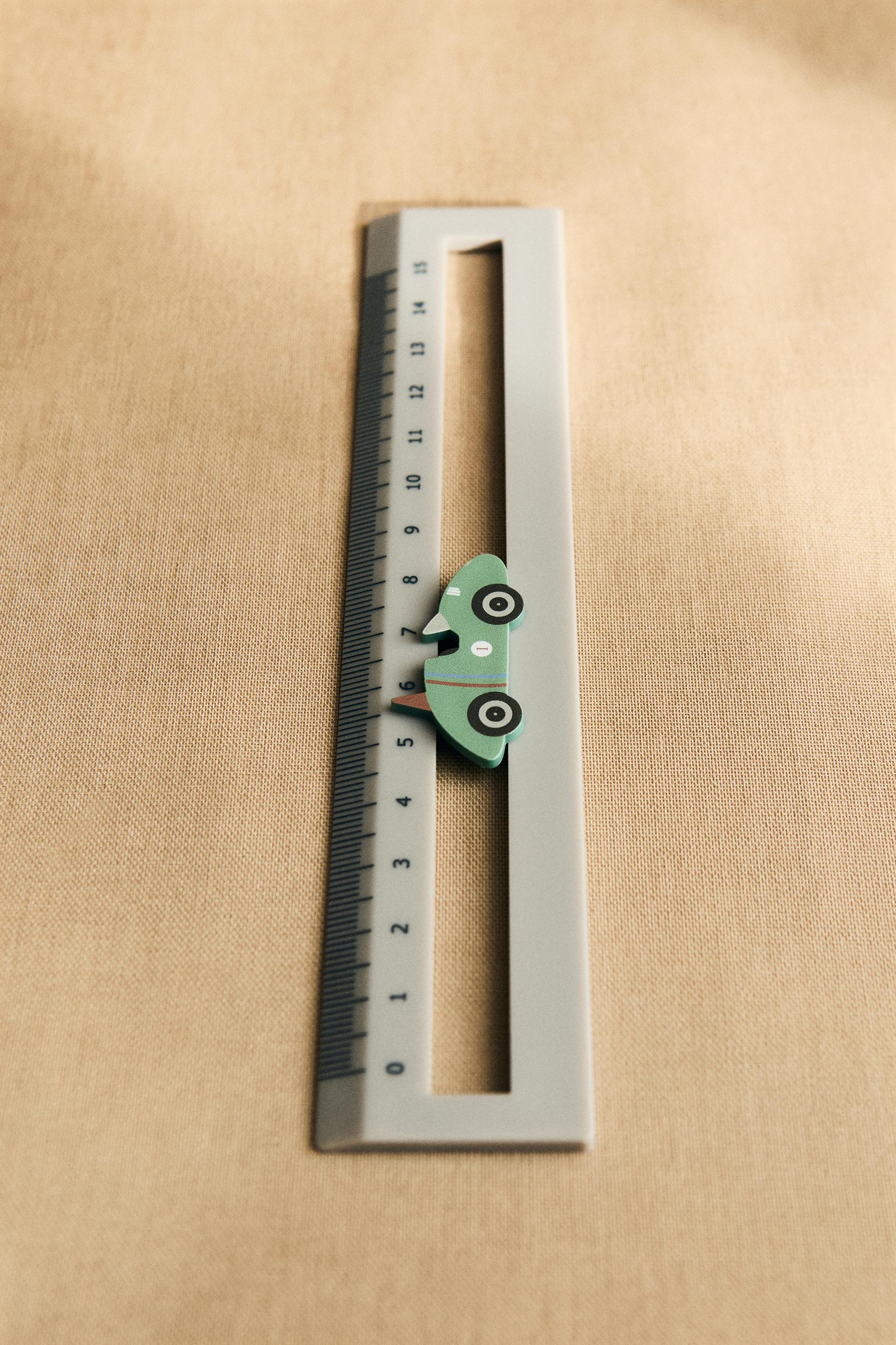 CHILDREN'S RACING RULER