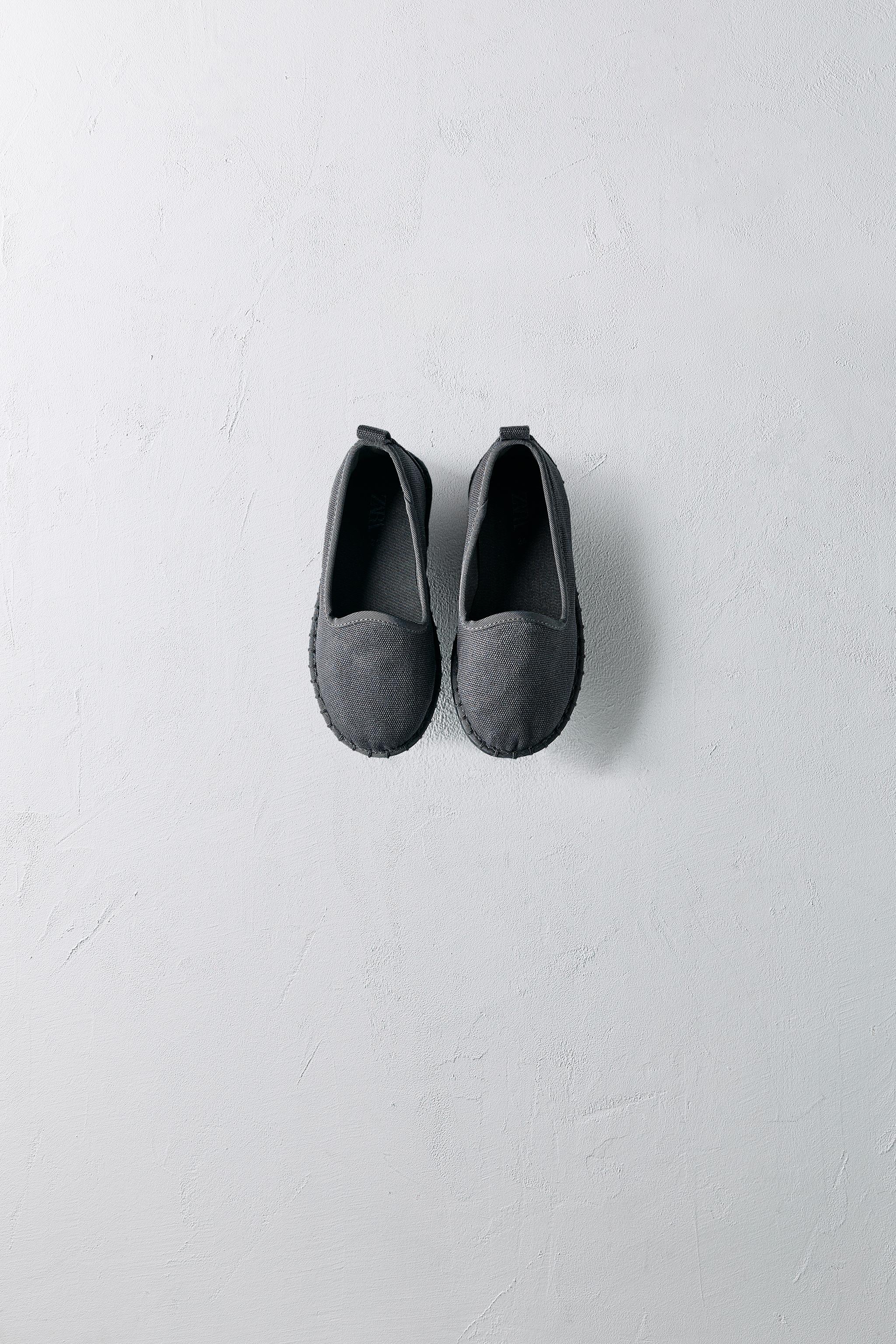 SLIPPER CANVAS LIMITED EDITION
