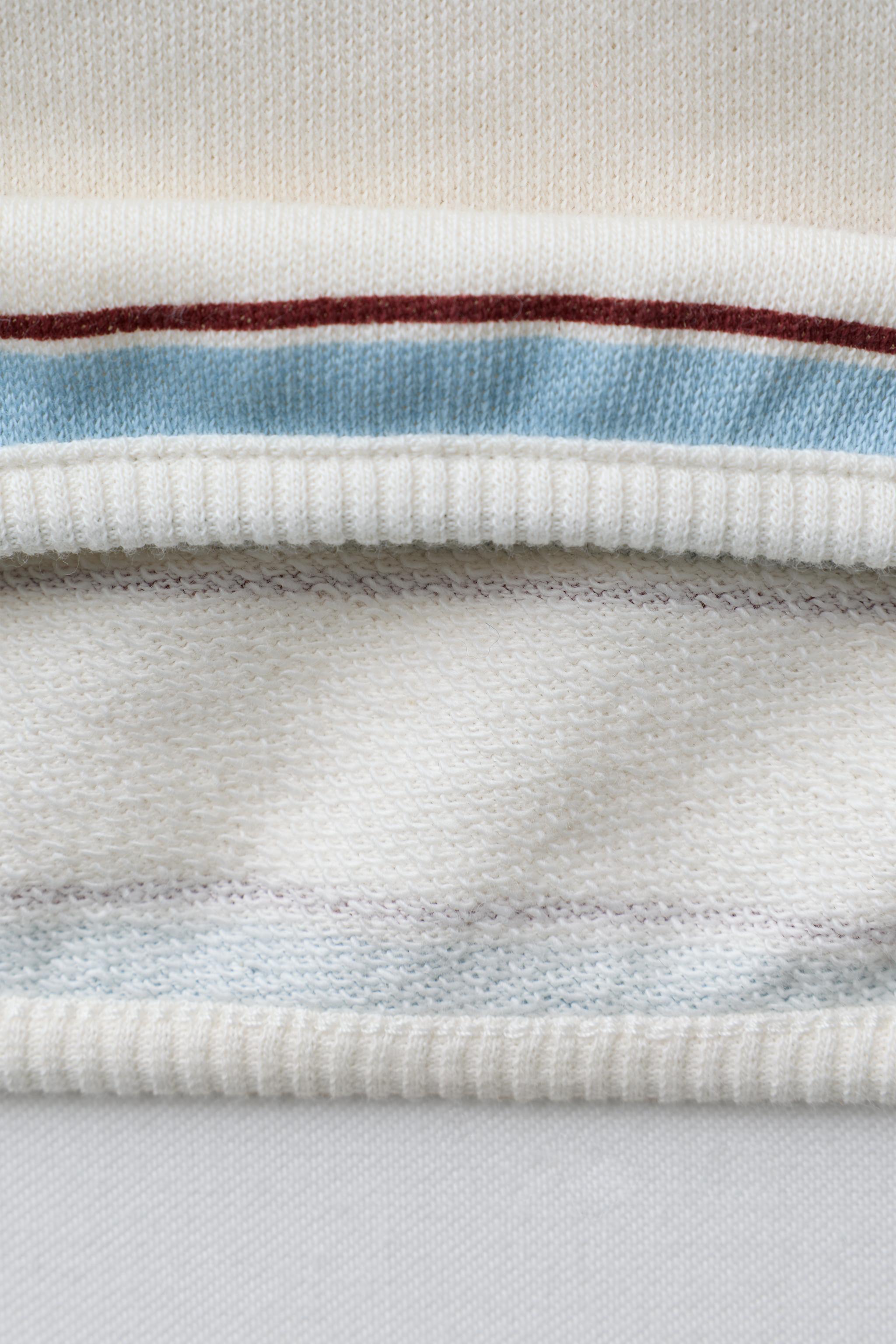 HELLO KITTY © SANRIO STRIPED PLUSH T-SHIRT