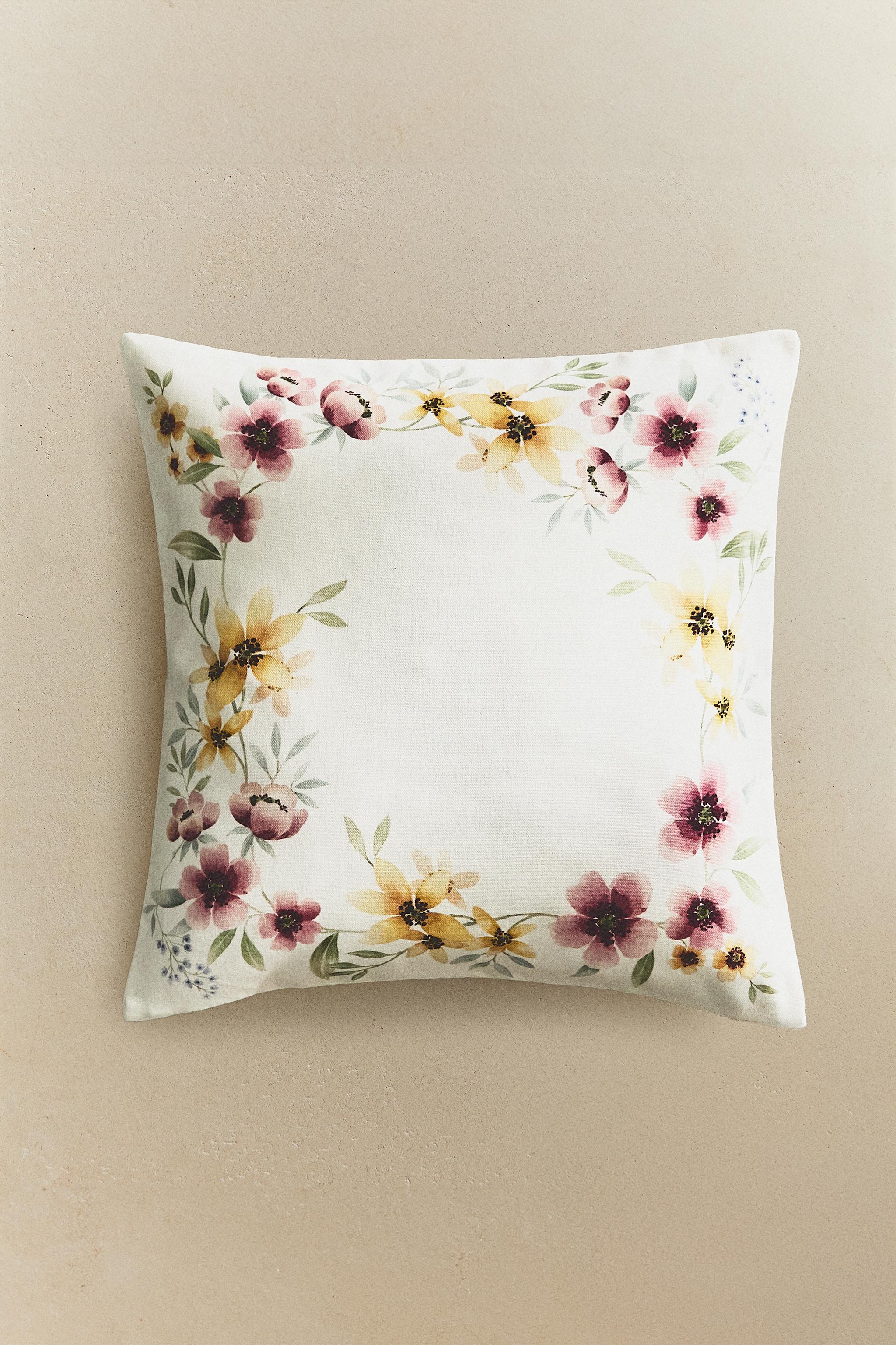 FLORAL PRINT THROW PILLOW COVER