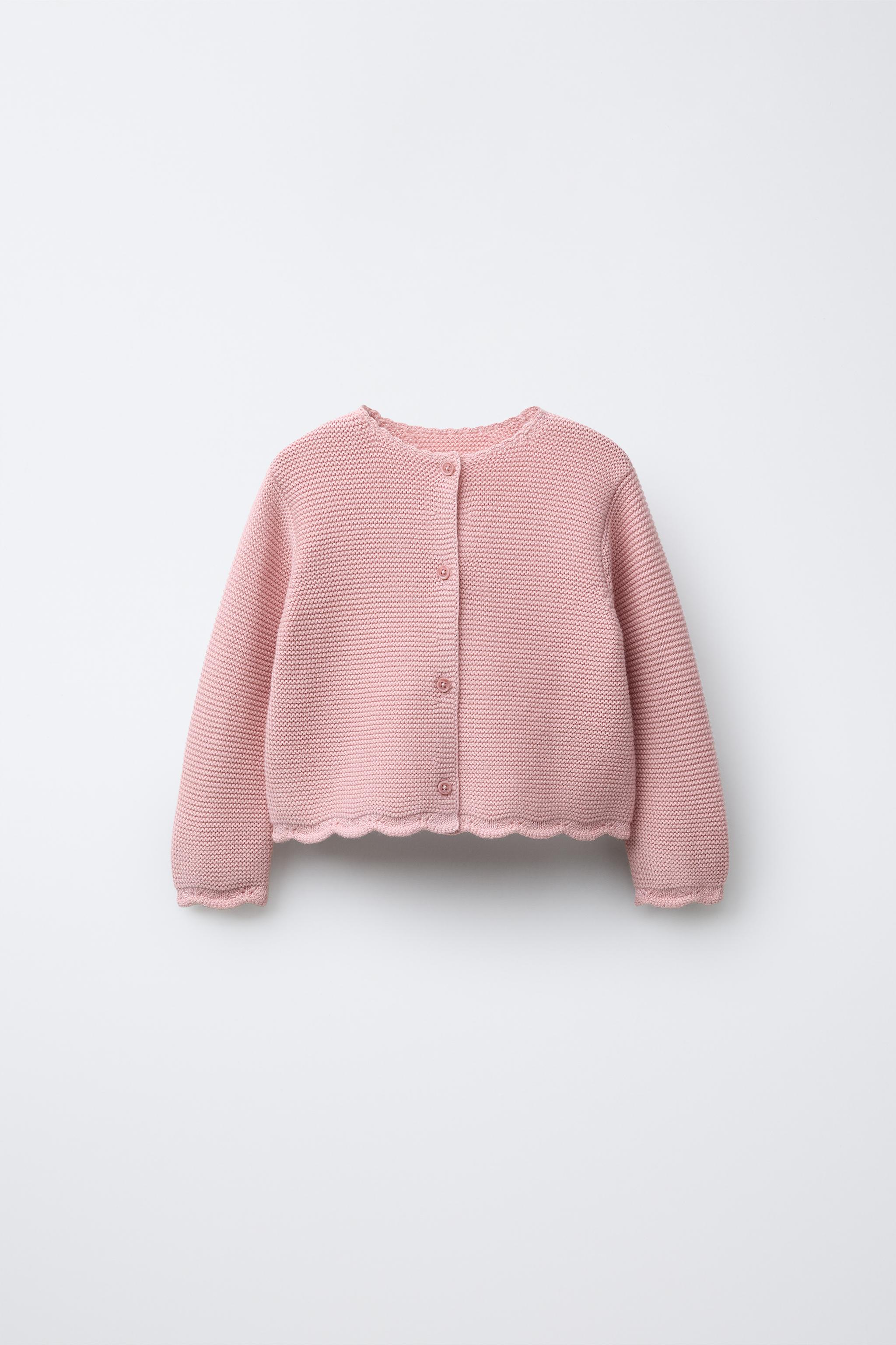 WAVY CABLE KNIT CARDIGAN