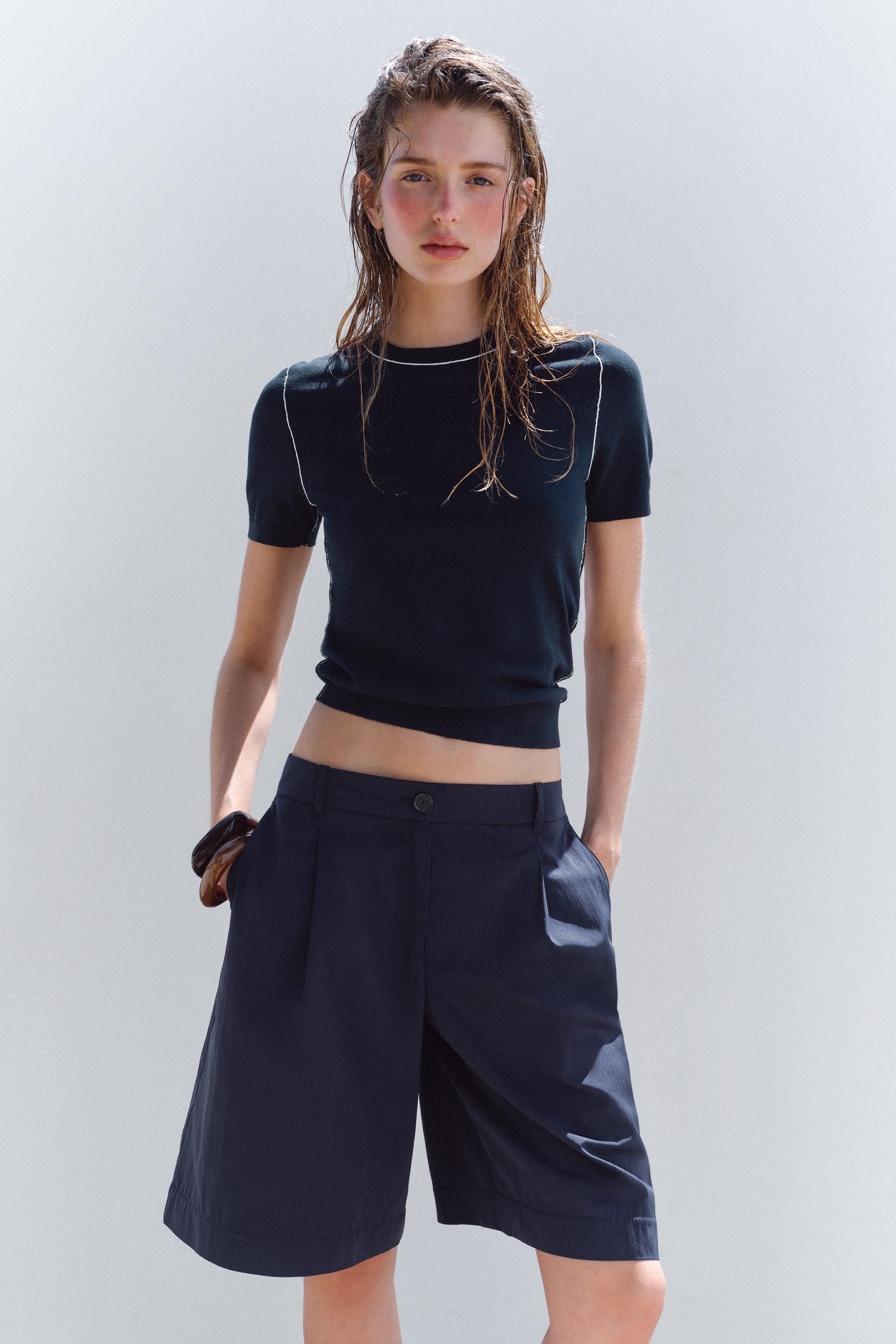 TRIMMED SHORT SLEEVE KNIT TOP