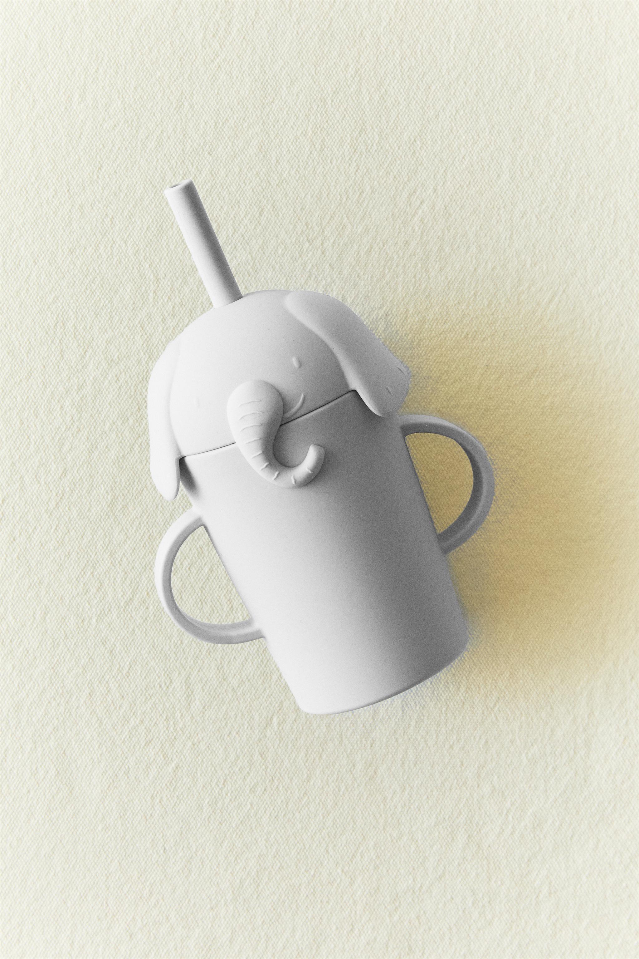 CHILDREN'S ELEPHANT TUMBLER WITH STRAW
