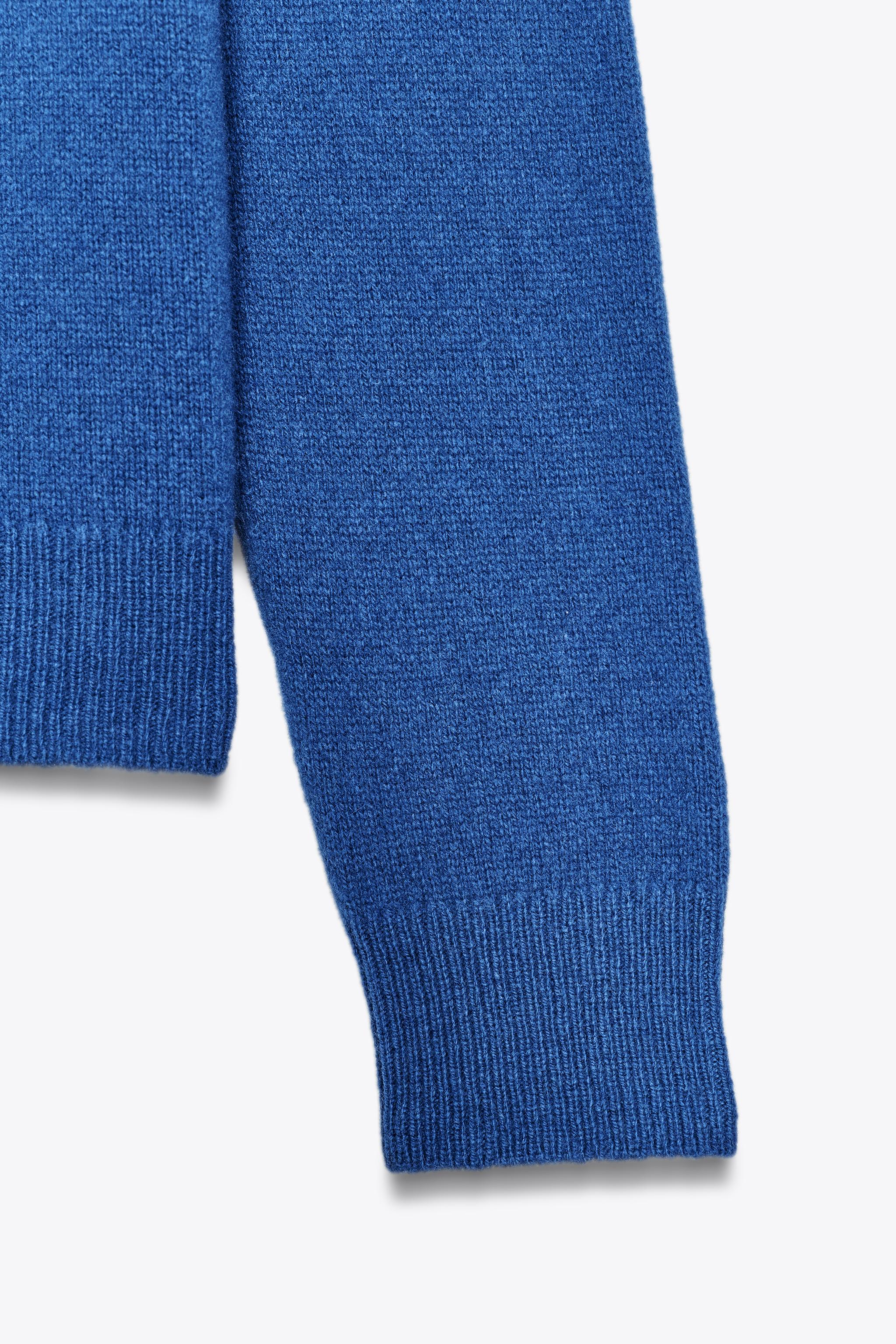 BASIC CASHMERE AND WOOL SWEATER