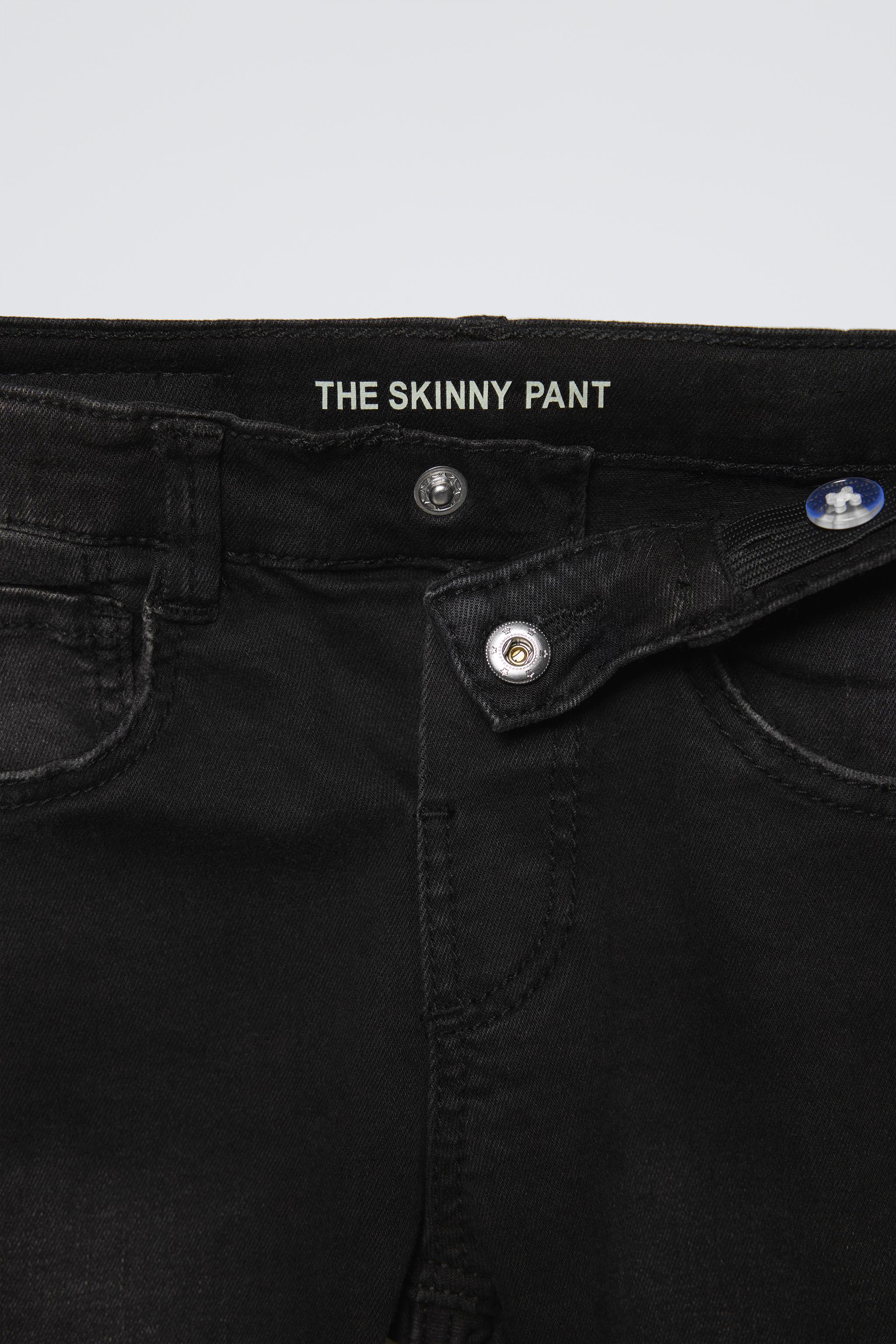 BASIC SKINNY JEANS
