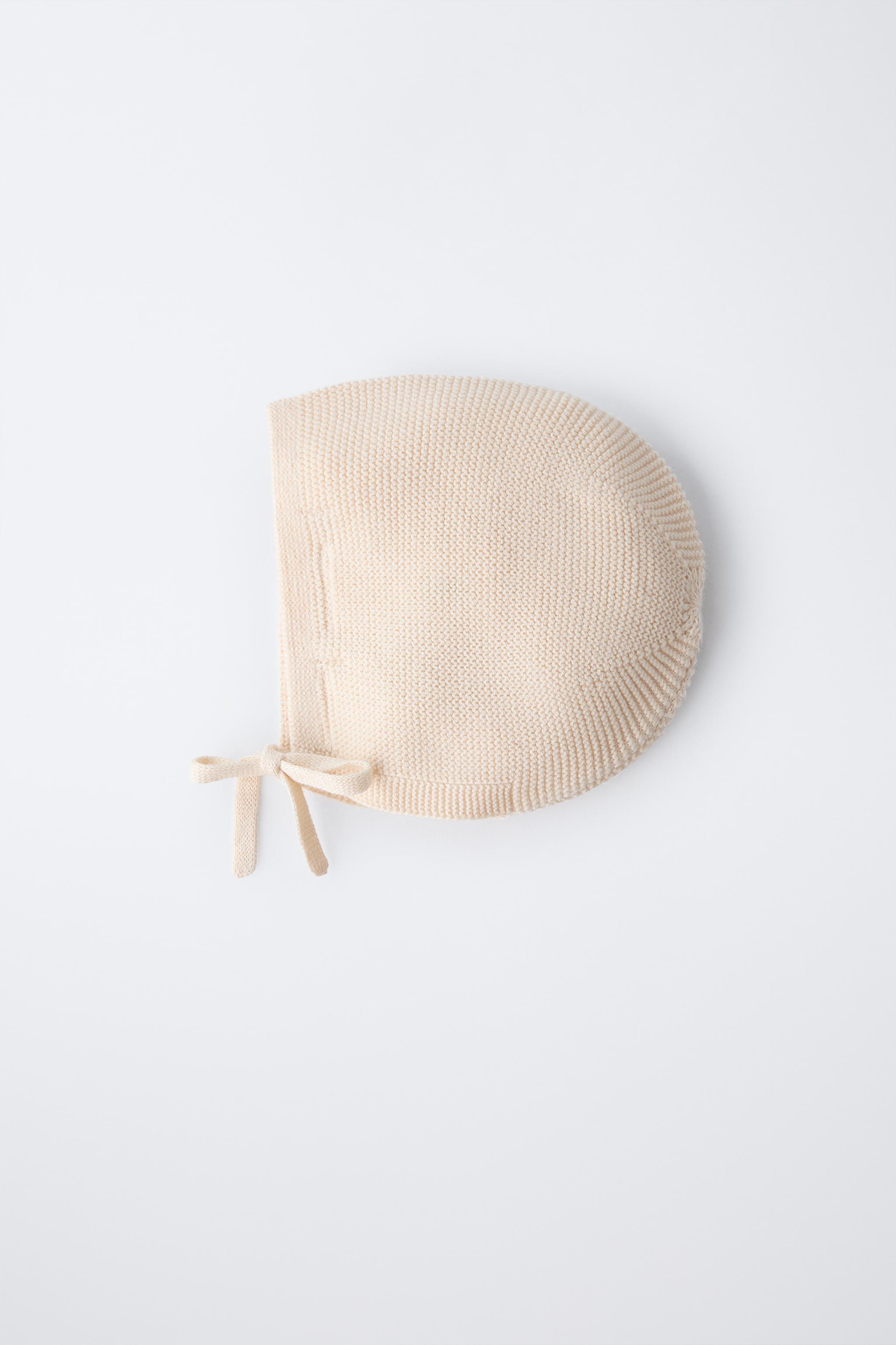 KNIT BONNET