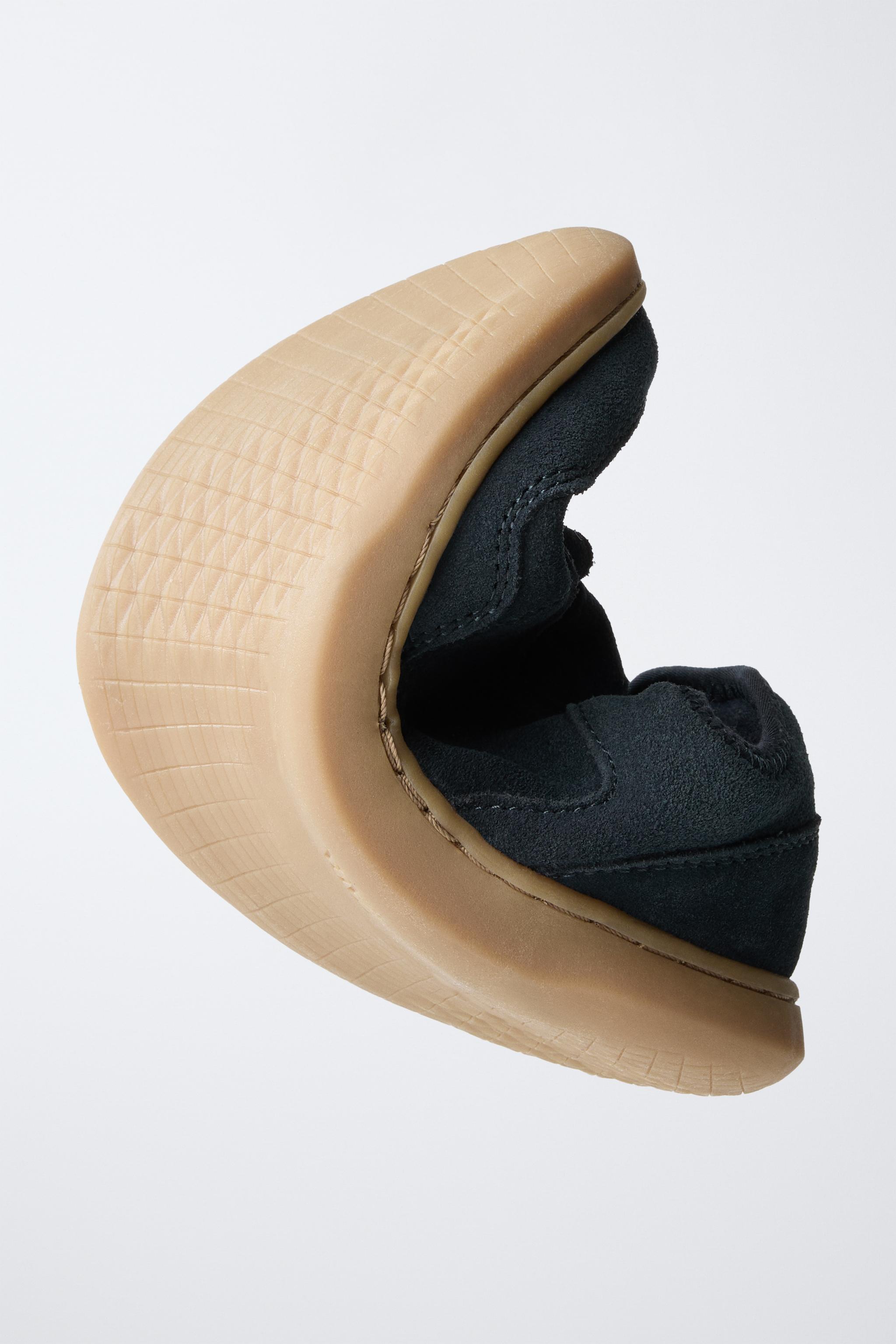 BAREFOOT SPLIT LEATHER SNEAKERS