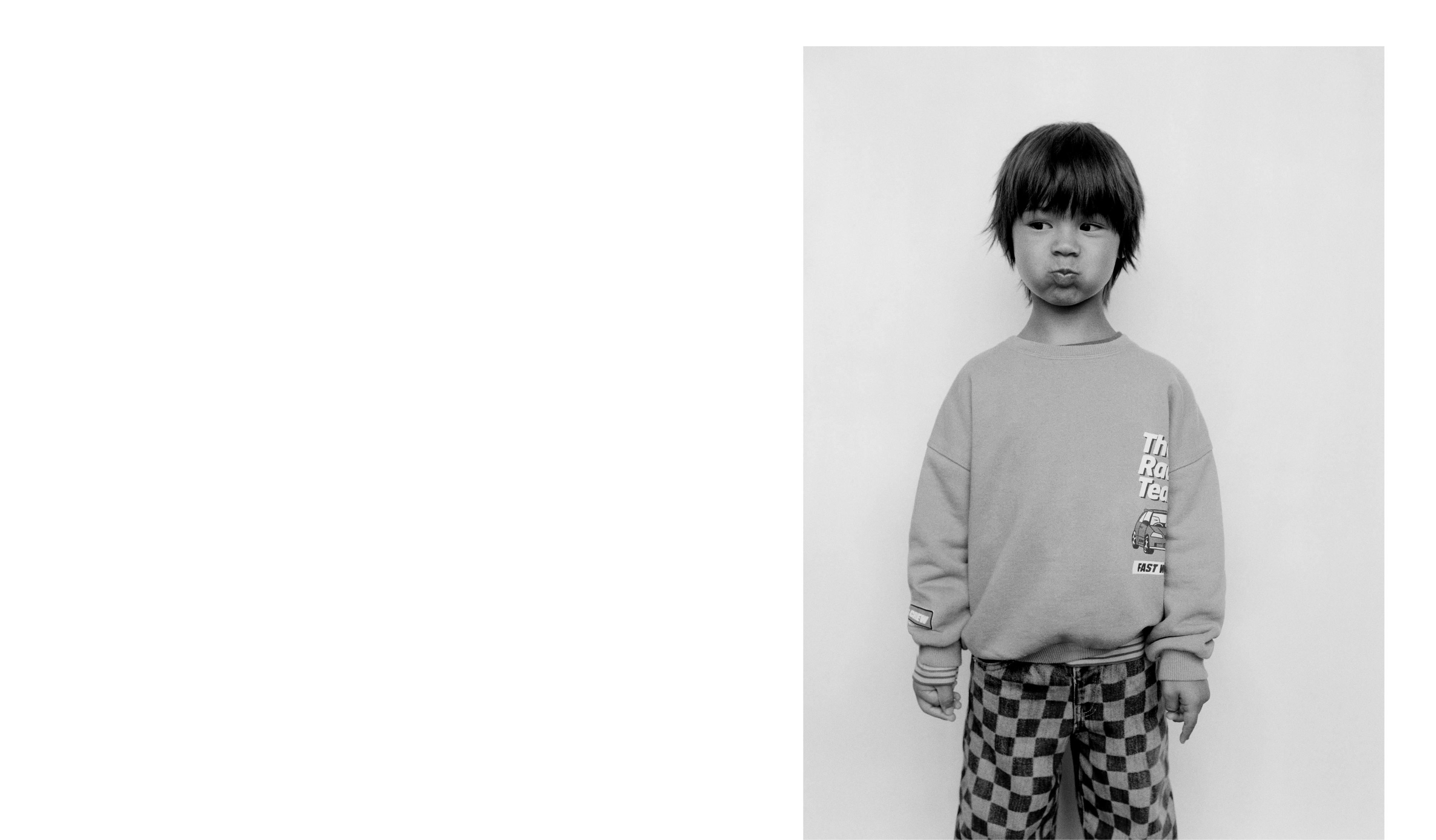 CAR PRINT SWEATSHIRT