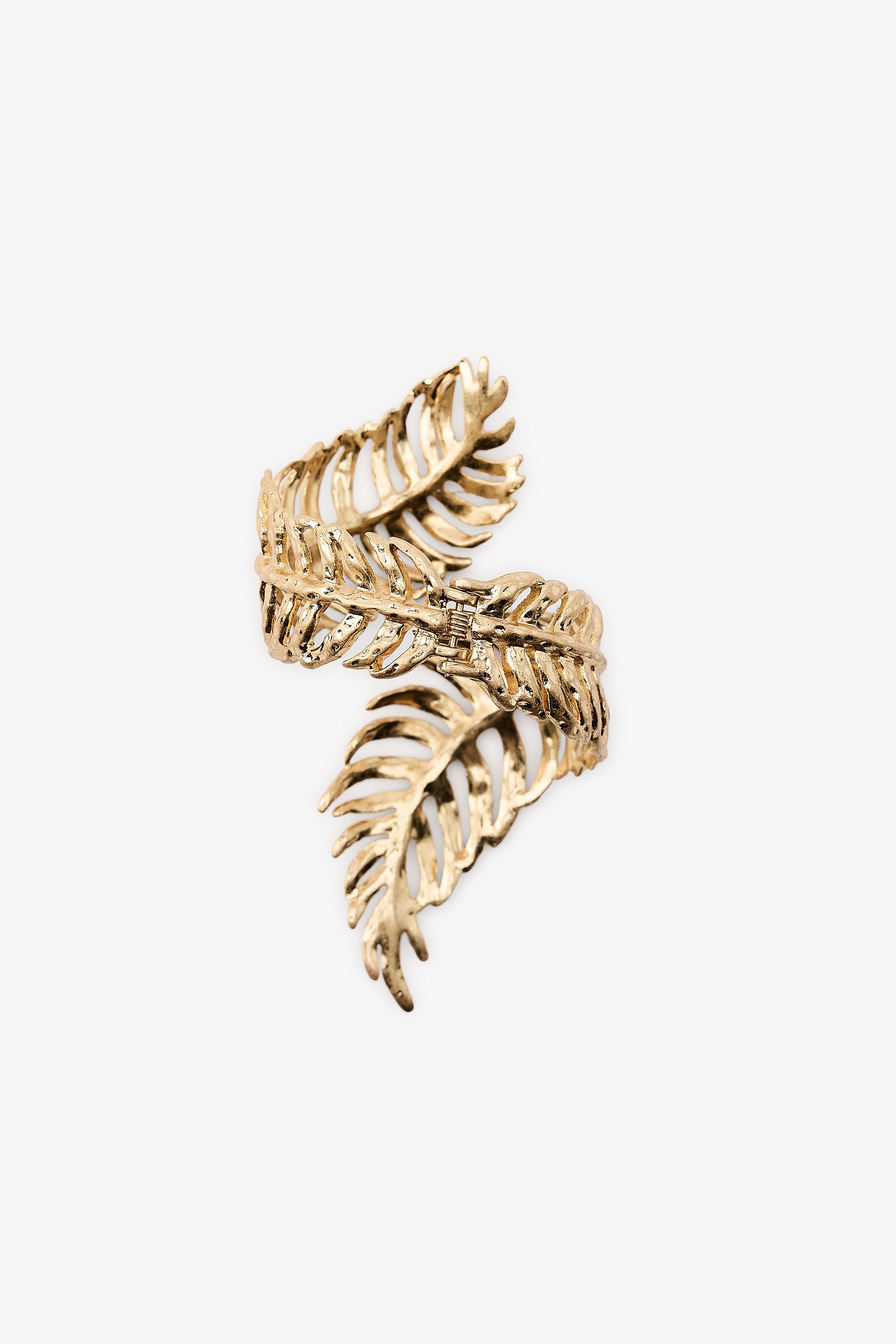 ARECA LEAF COILED BRACELET