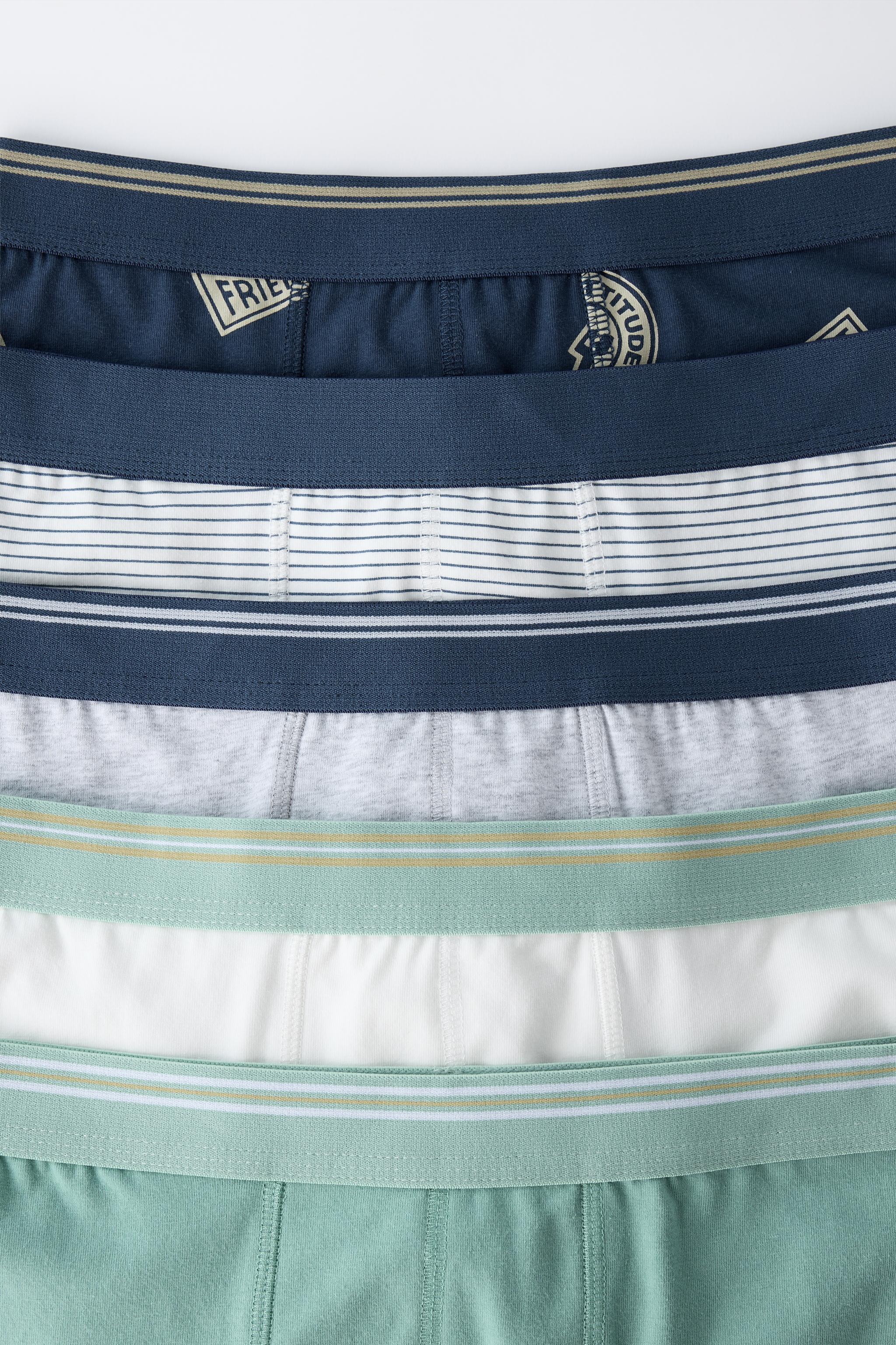 AGES 6-14/ FIVE-PACK OF PRINTED BOXERS