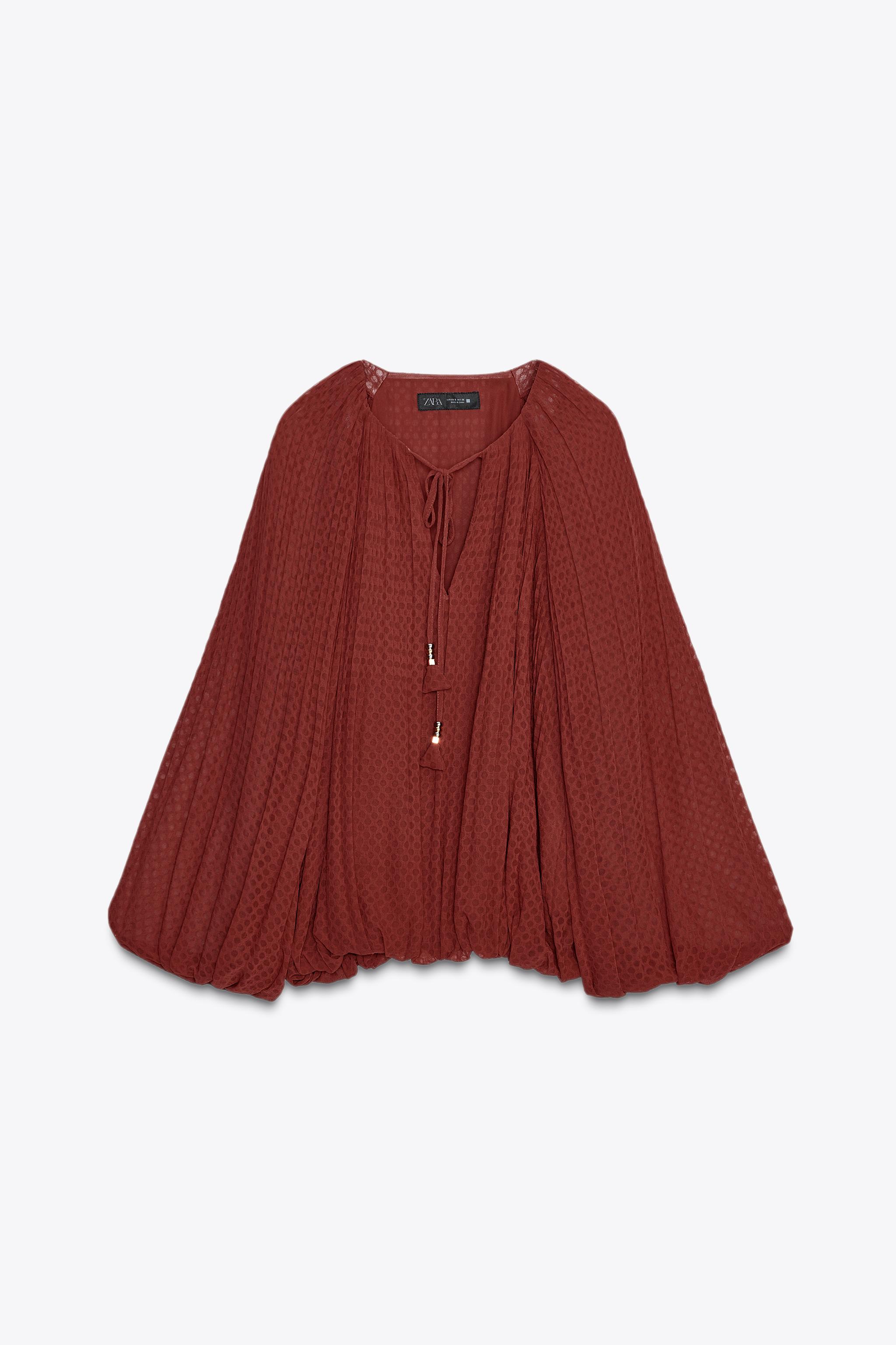 TASSEL PLEATED BLOUSE