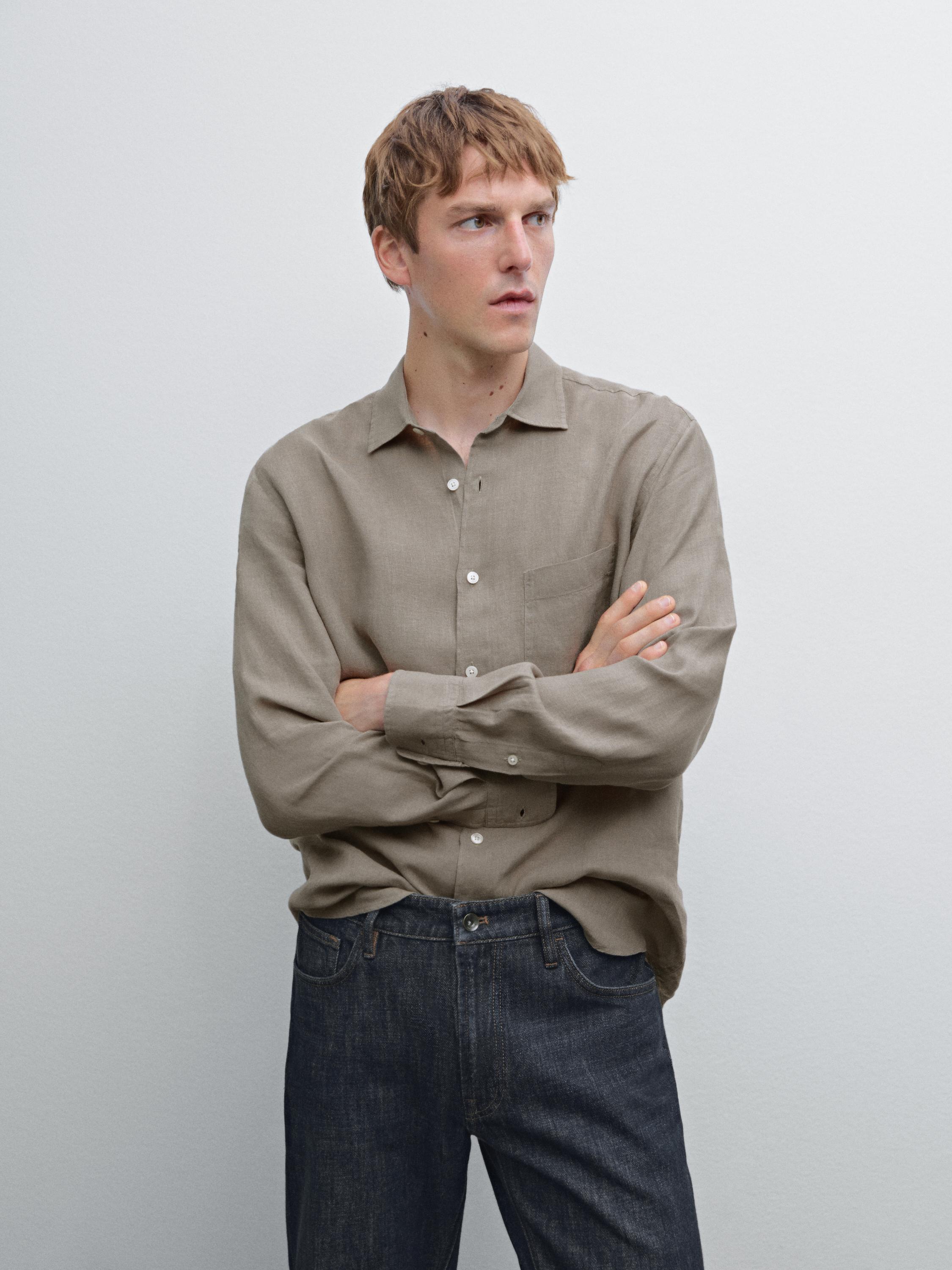 Regular fit shirt with pocket detail