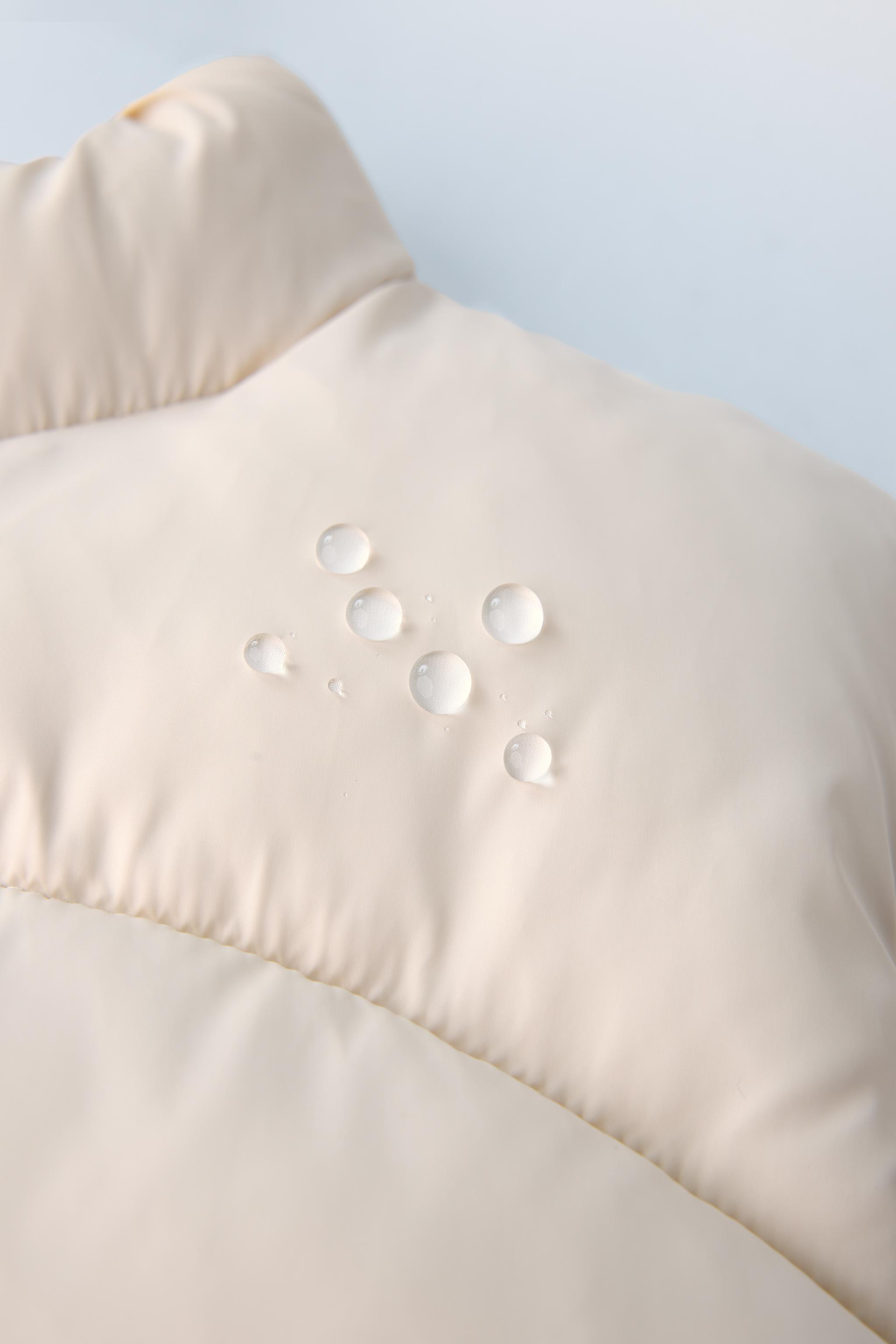 WATER REPELLENT PADDED VEST