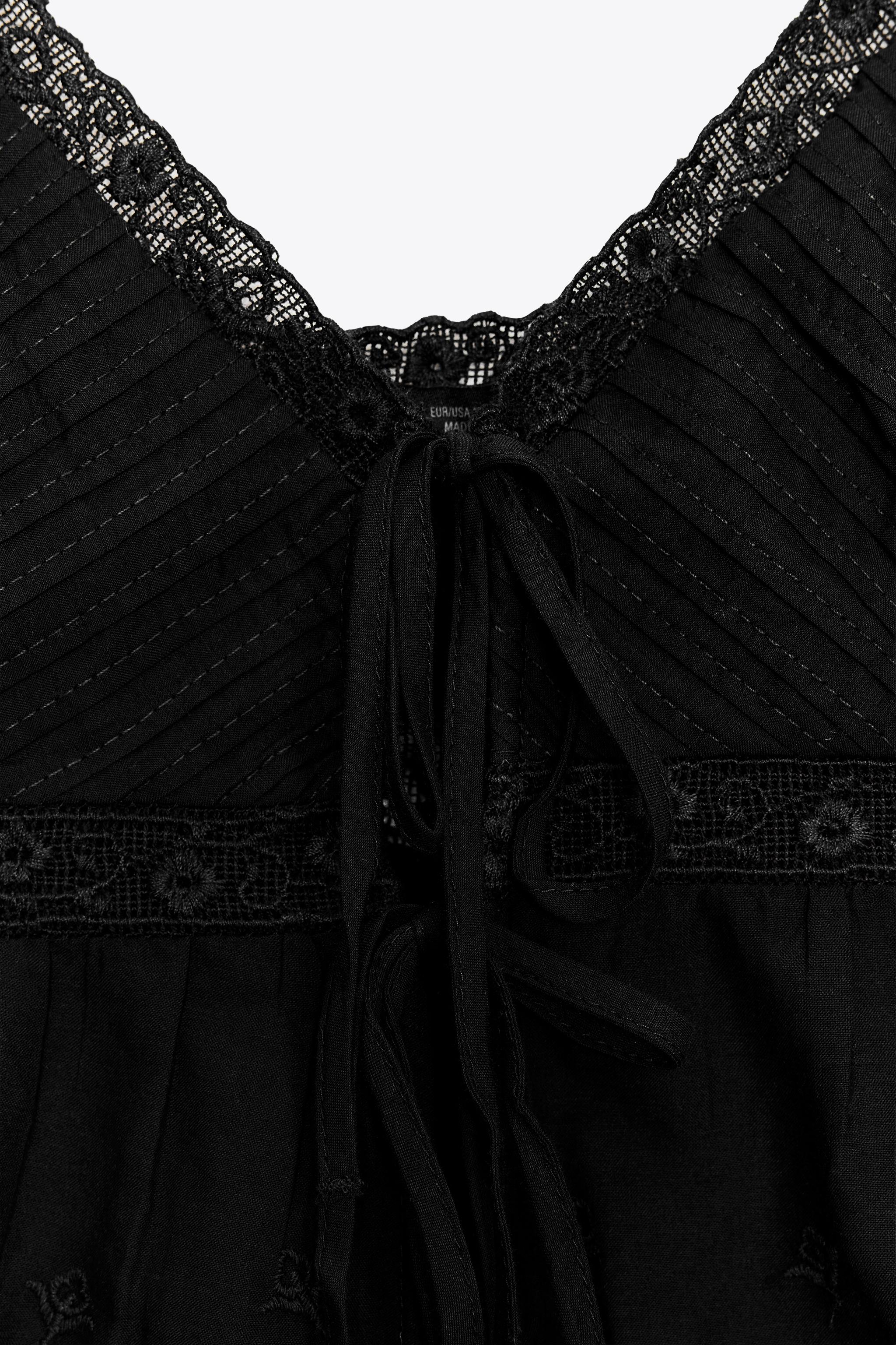 EMBROIDERED STRAPPY TOP