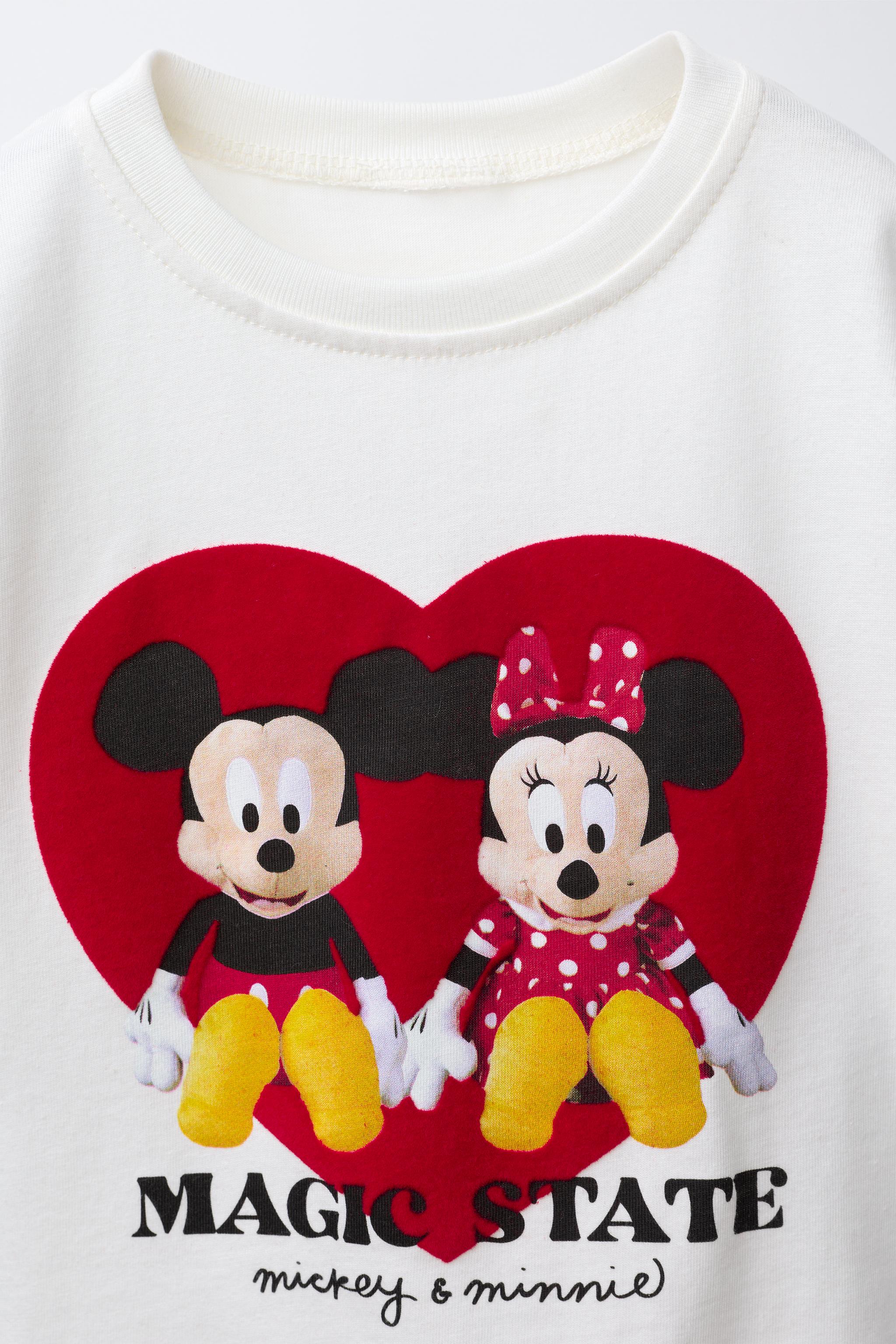 MICKEY AND MINNIE MOUSE © DISNEY FLOCKED TEXT PRINT T-SHIRT