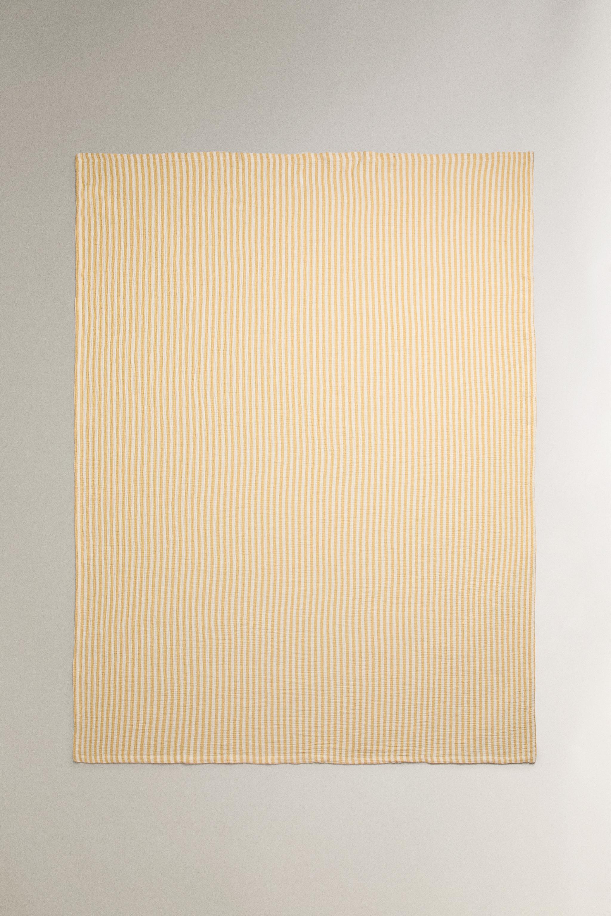 STRIPED COTTON MUSLIN BLANKET