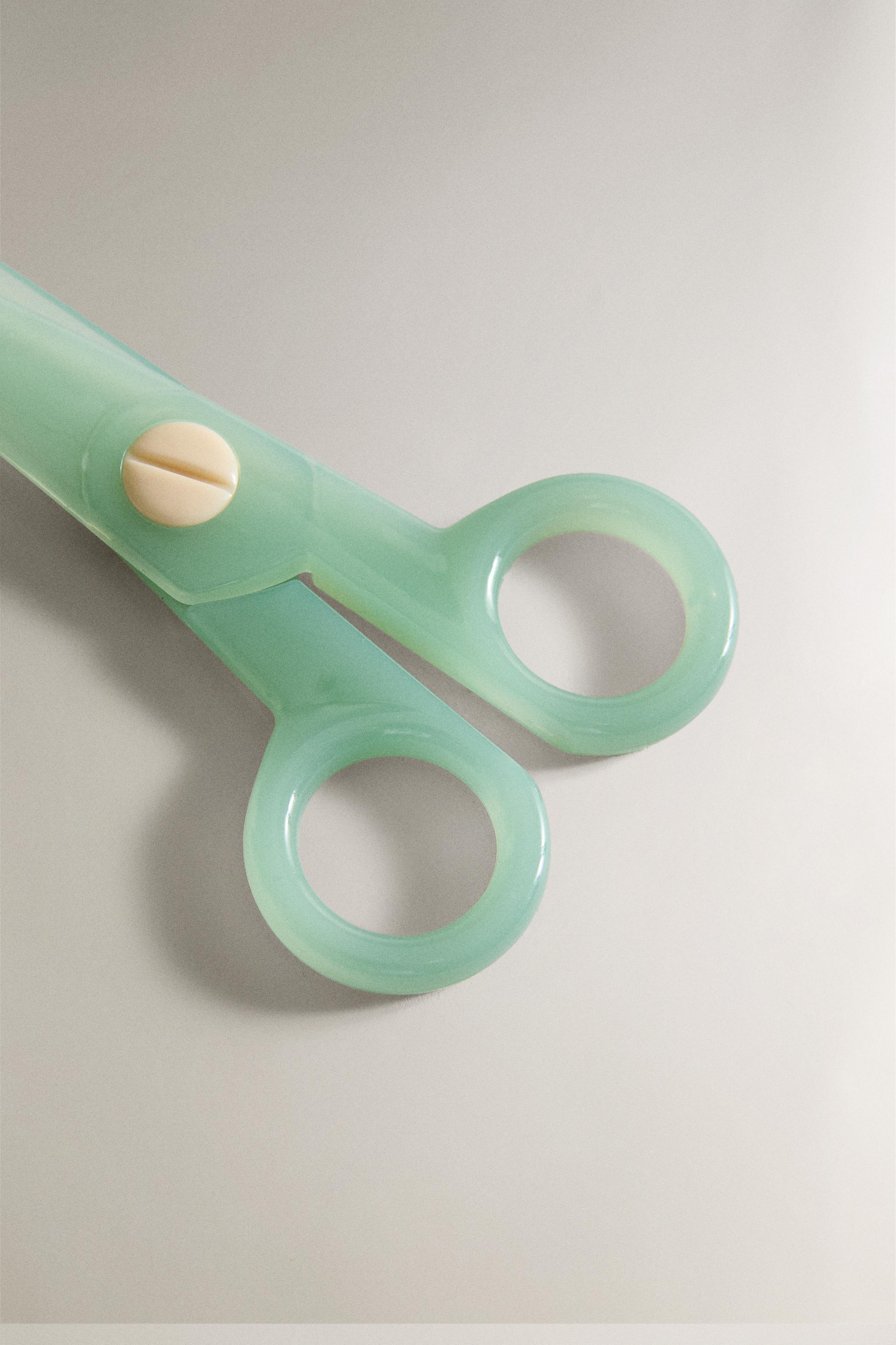 CHILDREN'S SCISSORS