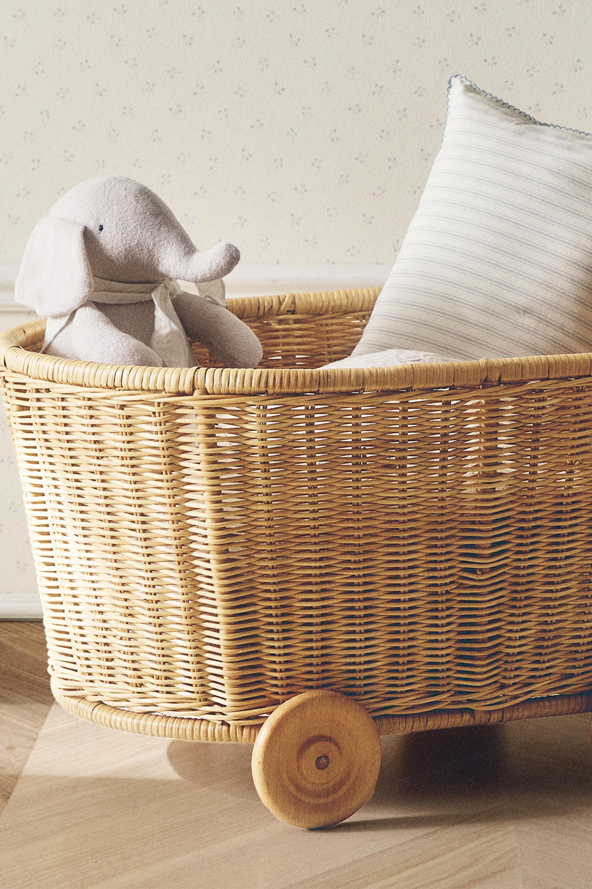 RATTAN CART WITH WHEELS