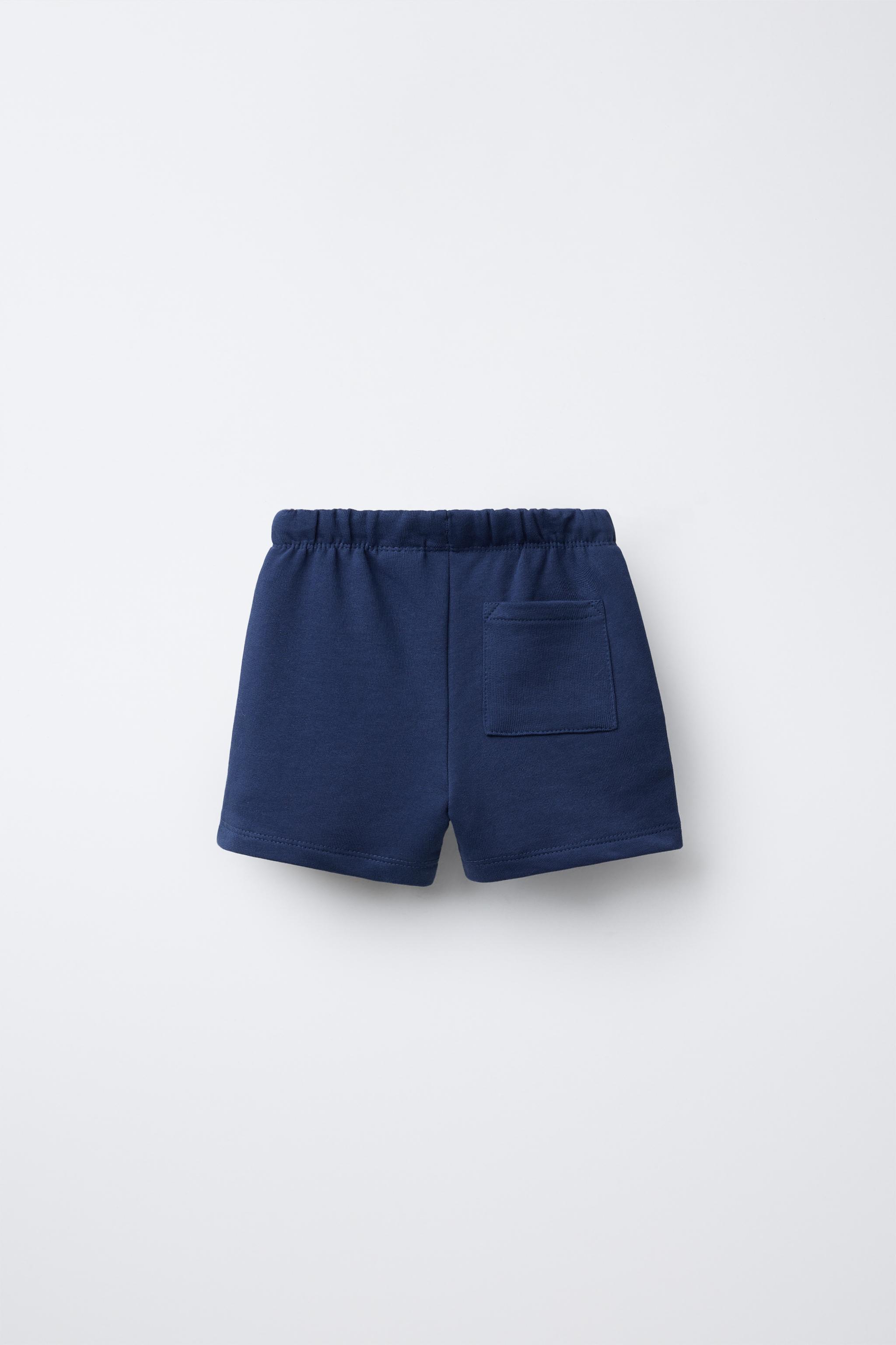 TEXT PLUSH SHORTS