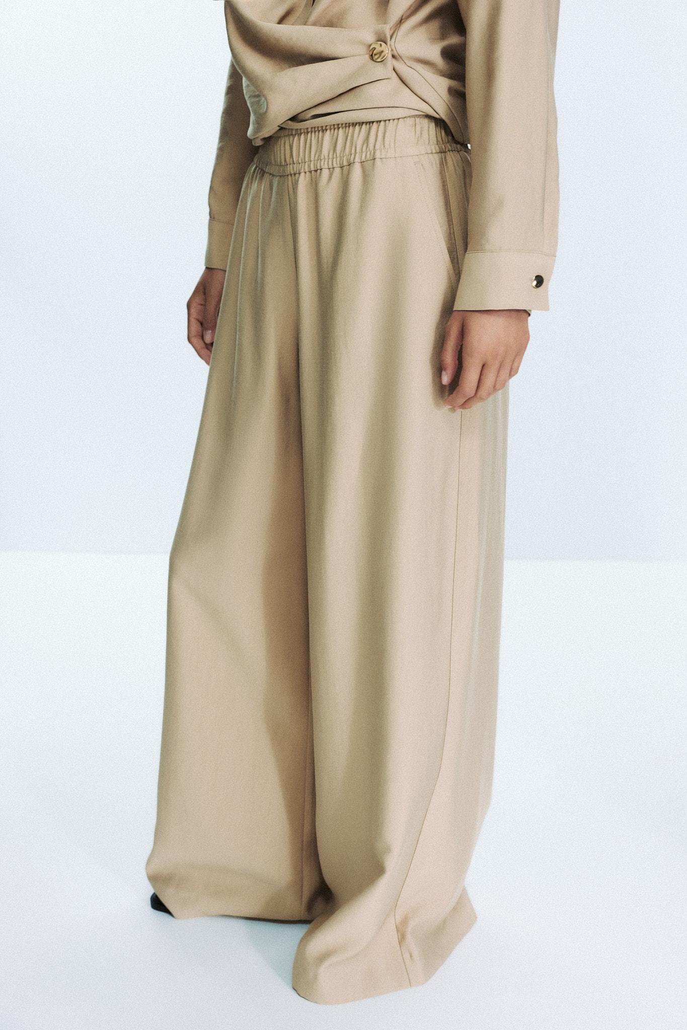 ELASTIC WAIST WIDE LEG PANTS