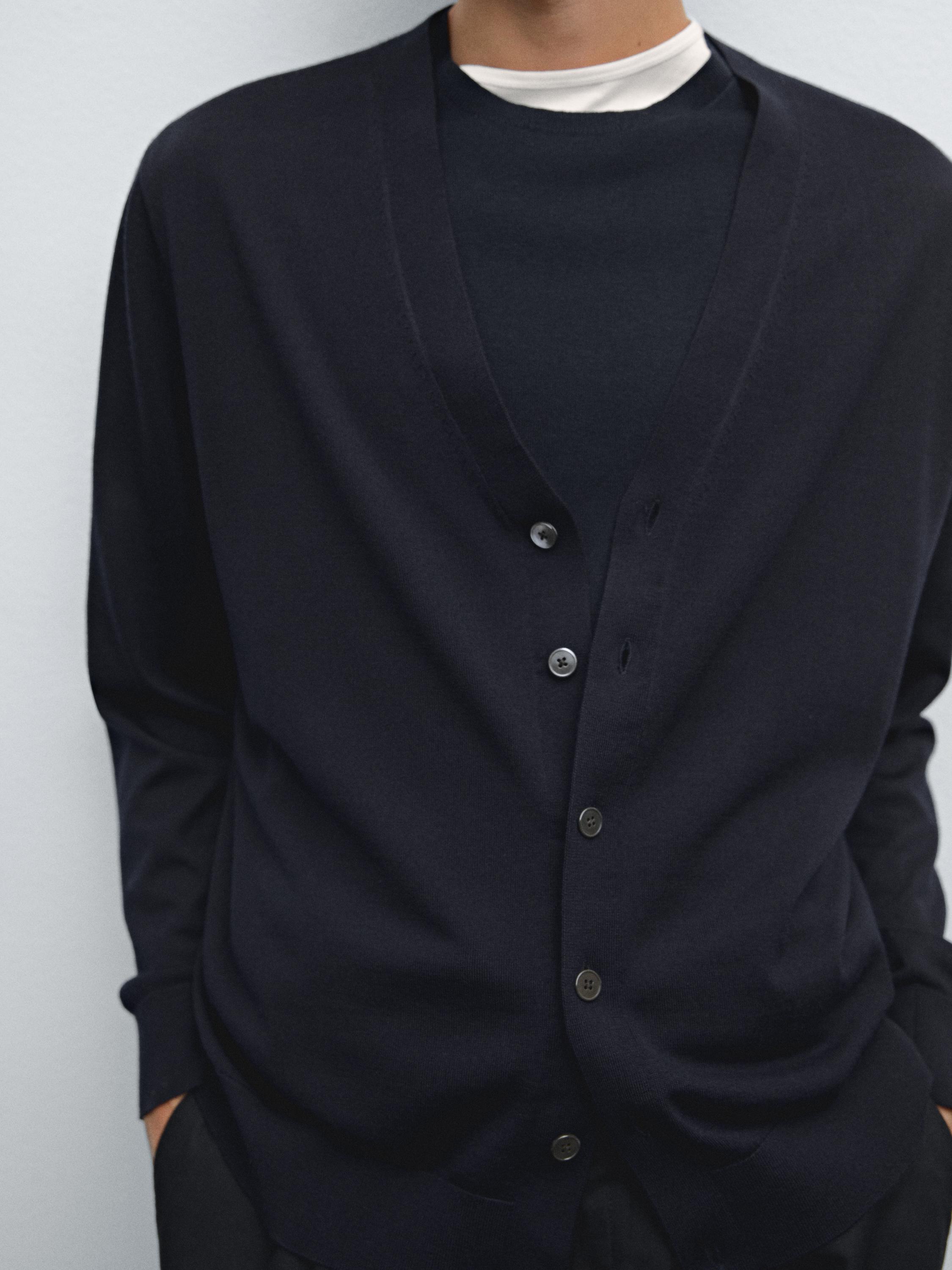 100% merino wool knit cardigan