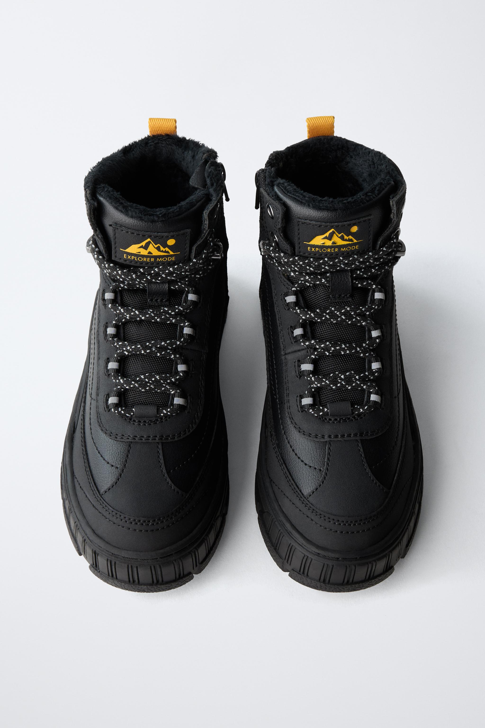 MOUNTAIN ANKLE BOOTS