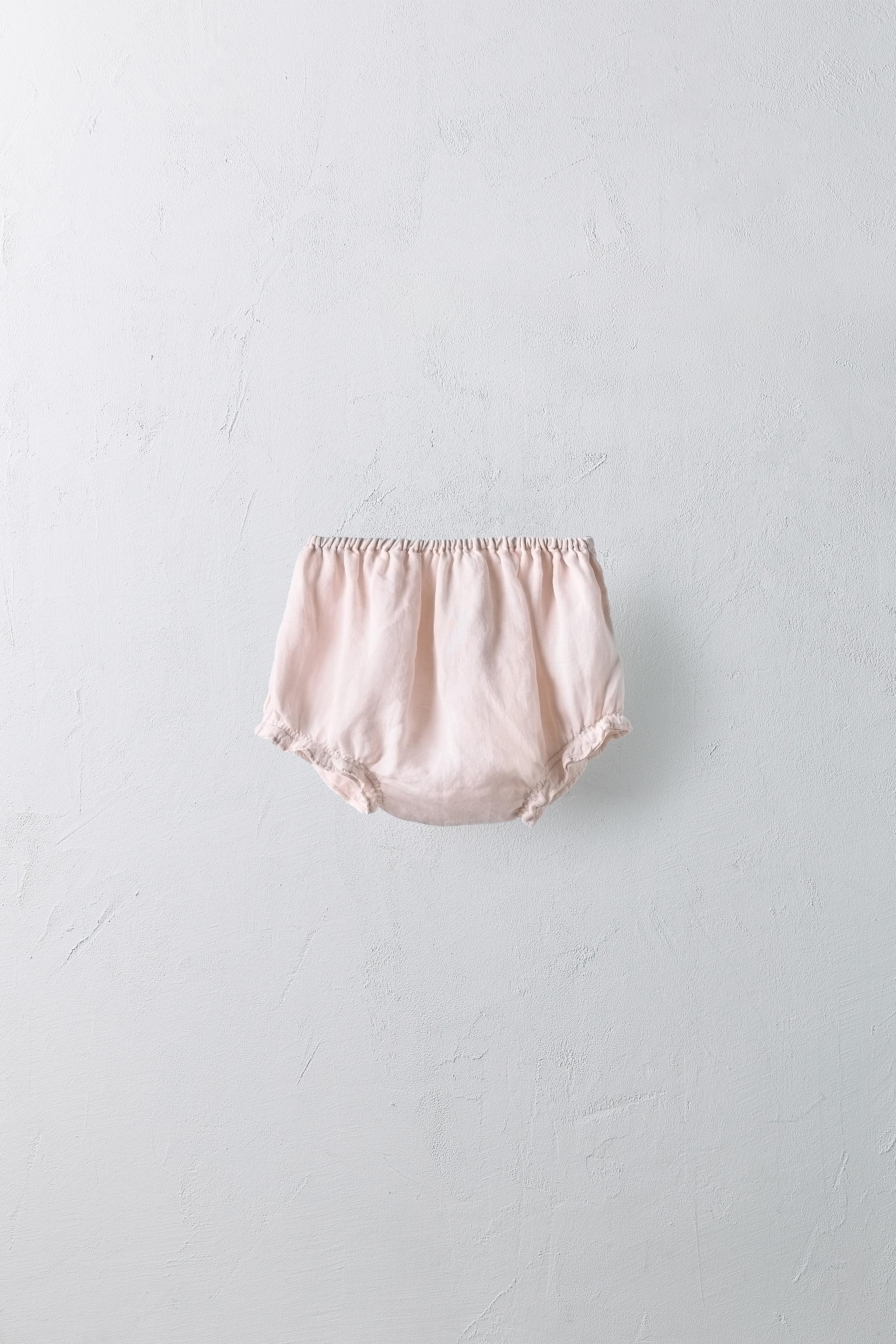 1-24 MONTHS/ 100% RAMIE BLOUSE AND BLOOMERS SET LIMITED EDITION