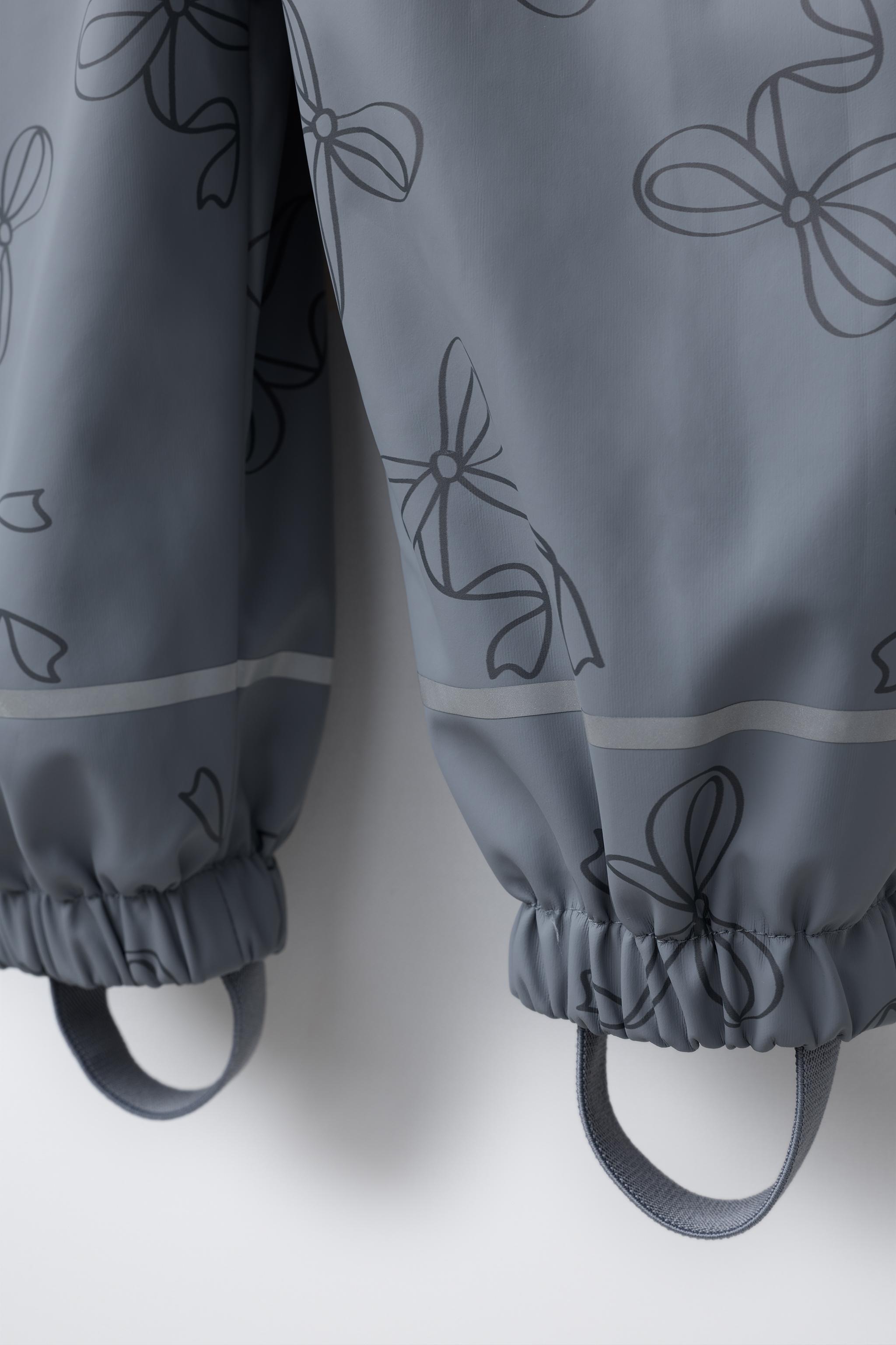 RUBBERIZED WATER-RESISTANT PRINTED OVERALLS