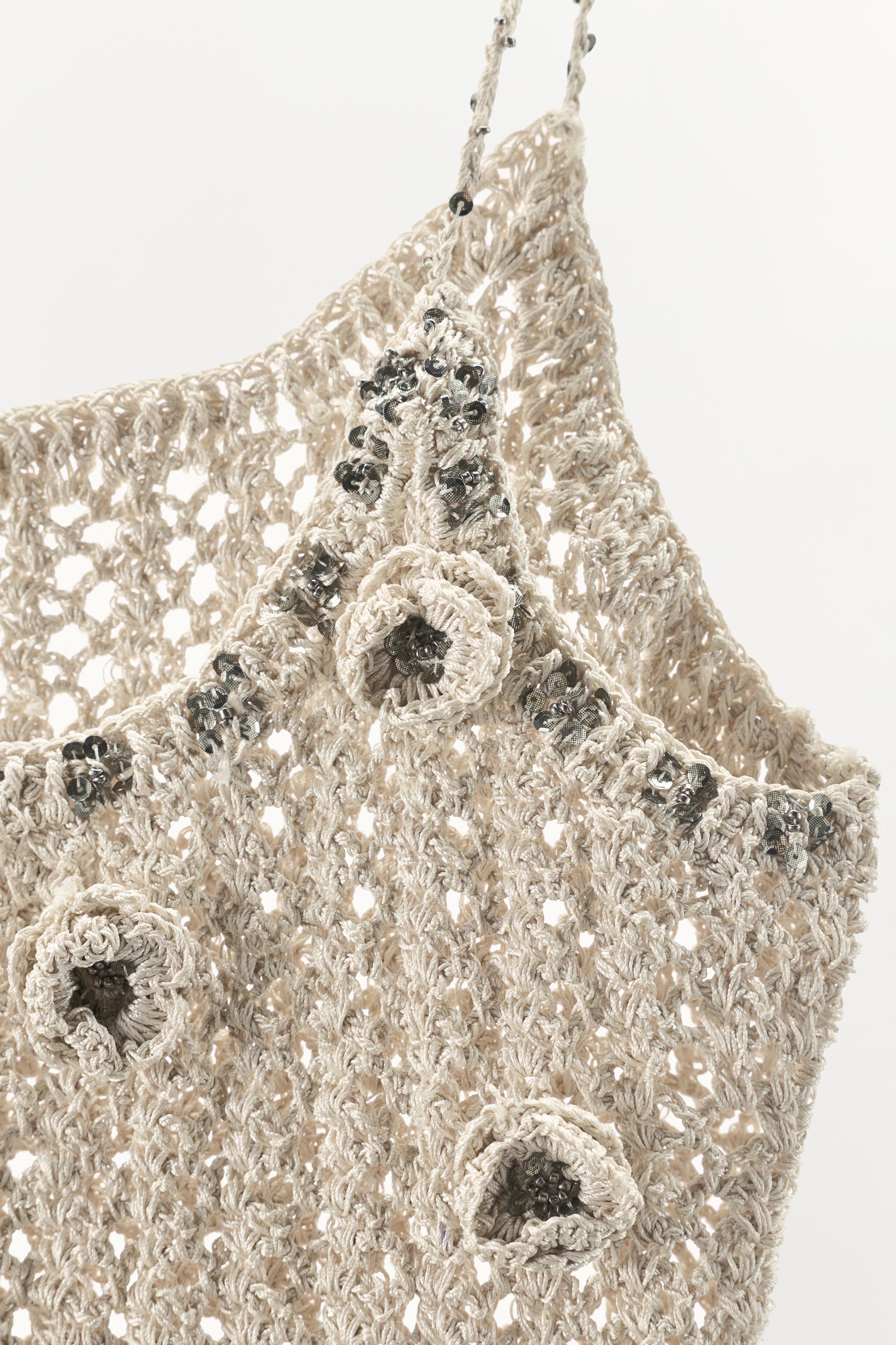 LIMITED EDITION CROCHET TOP WITH RAISED FLOWERS