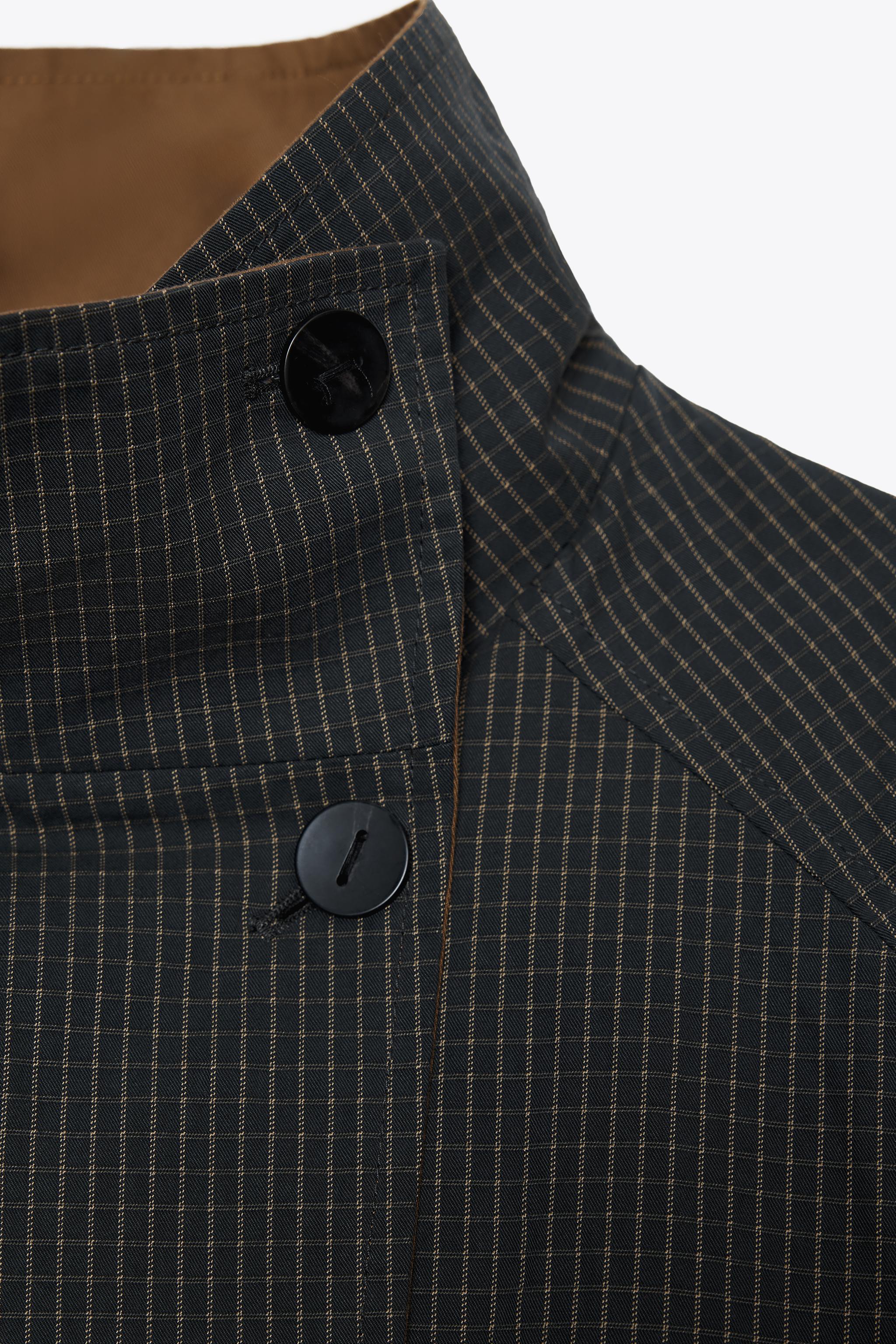 ZW COLLECTION REVERSIBLE SHORT TRENCH COAT