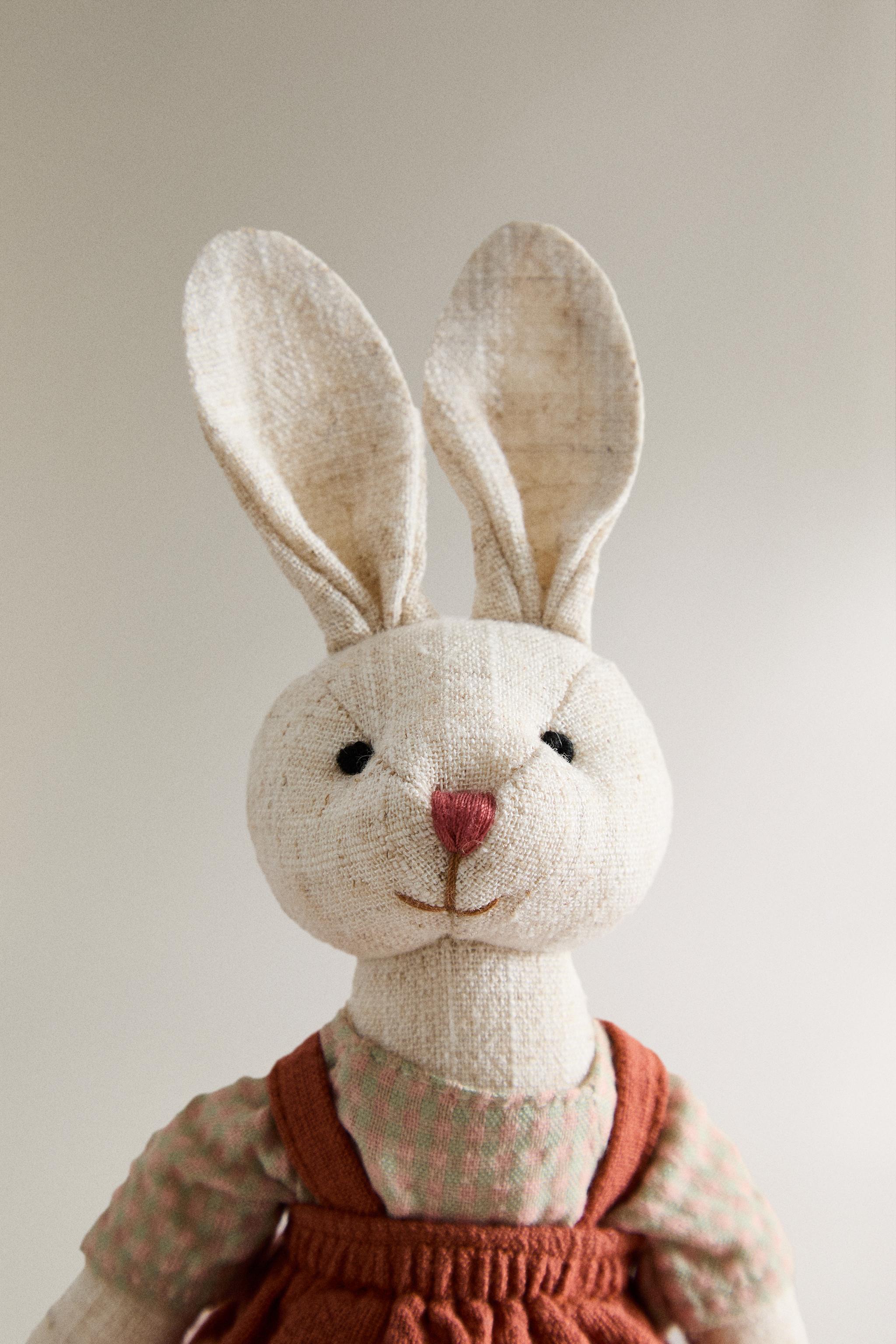 CHILDREN'S BUNNY PLUSH TOY