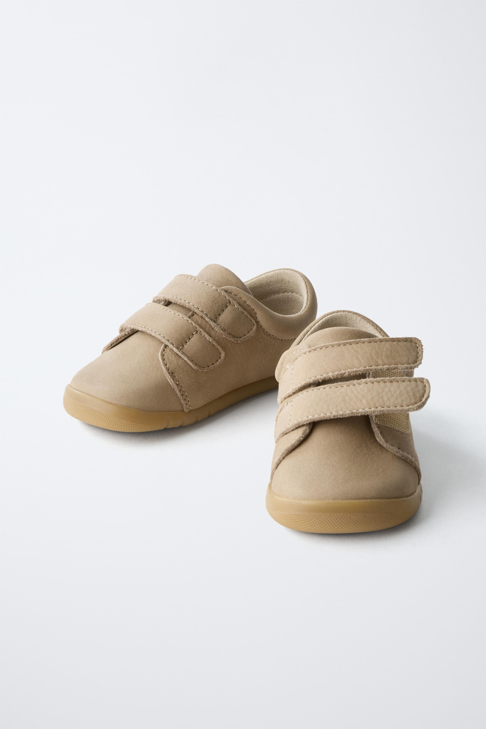 BAREFOOT LEATHER SNEAKERS