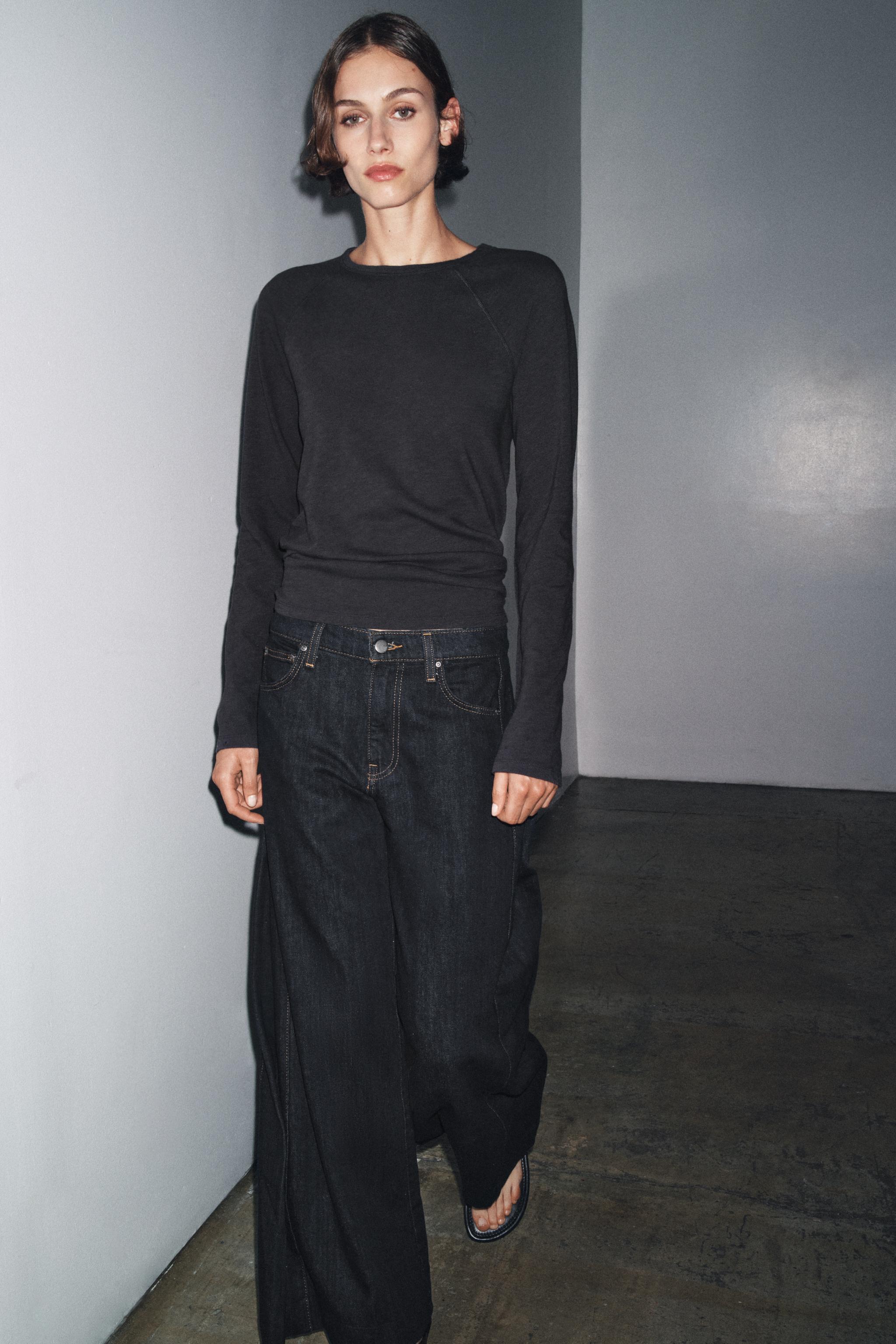 COTTON RAGLAN SLEEVE T-SHIRT