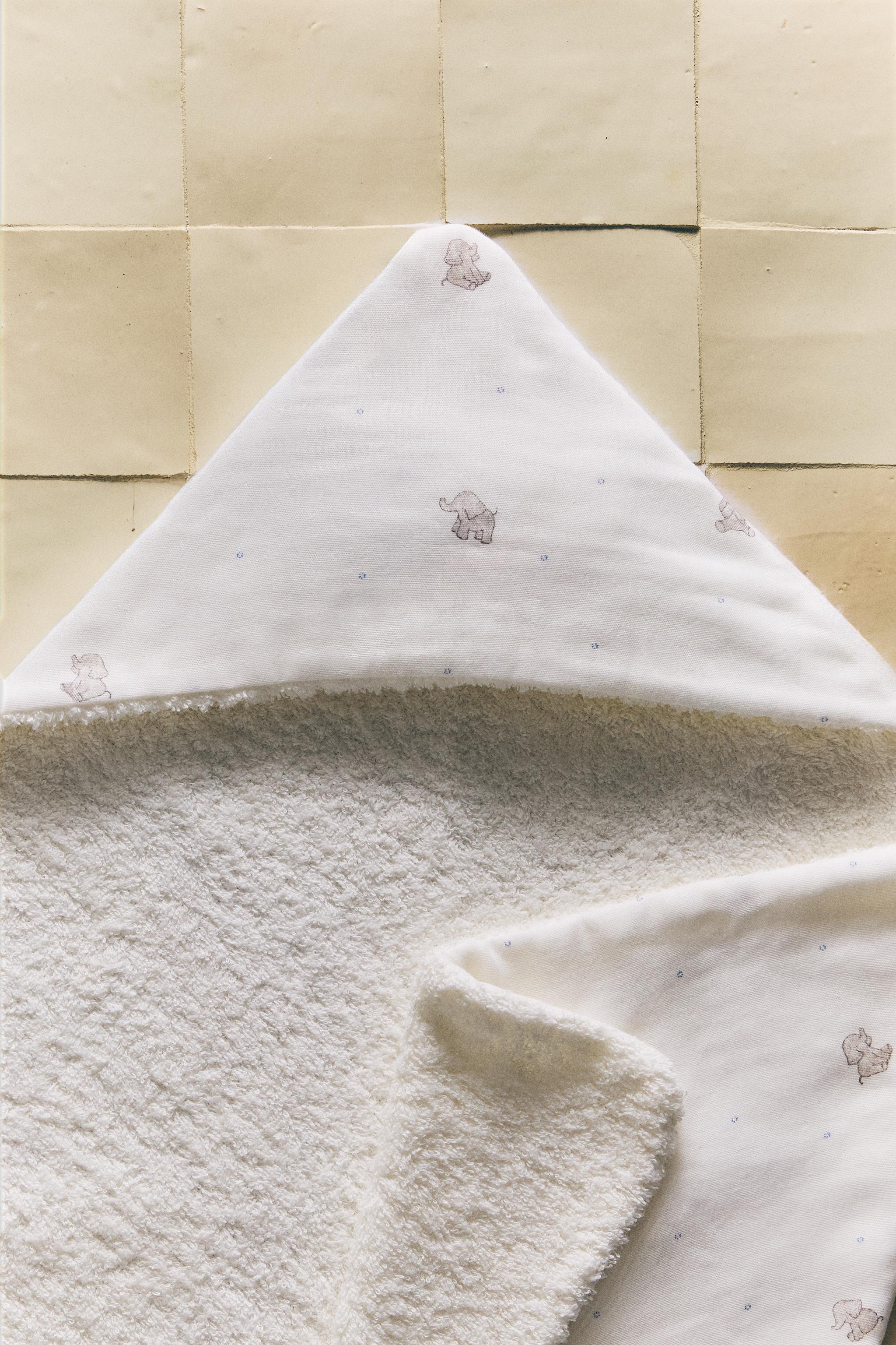 HOODED ELEPHANT BABY BATH TOWEL