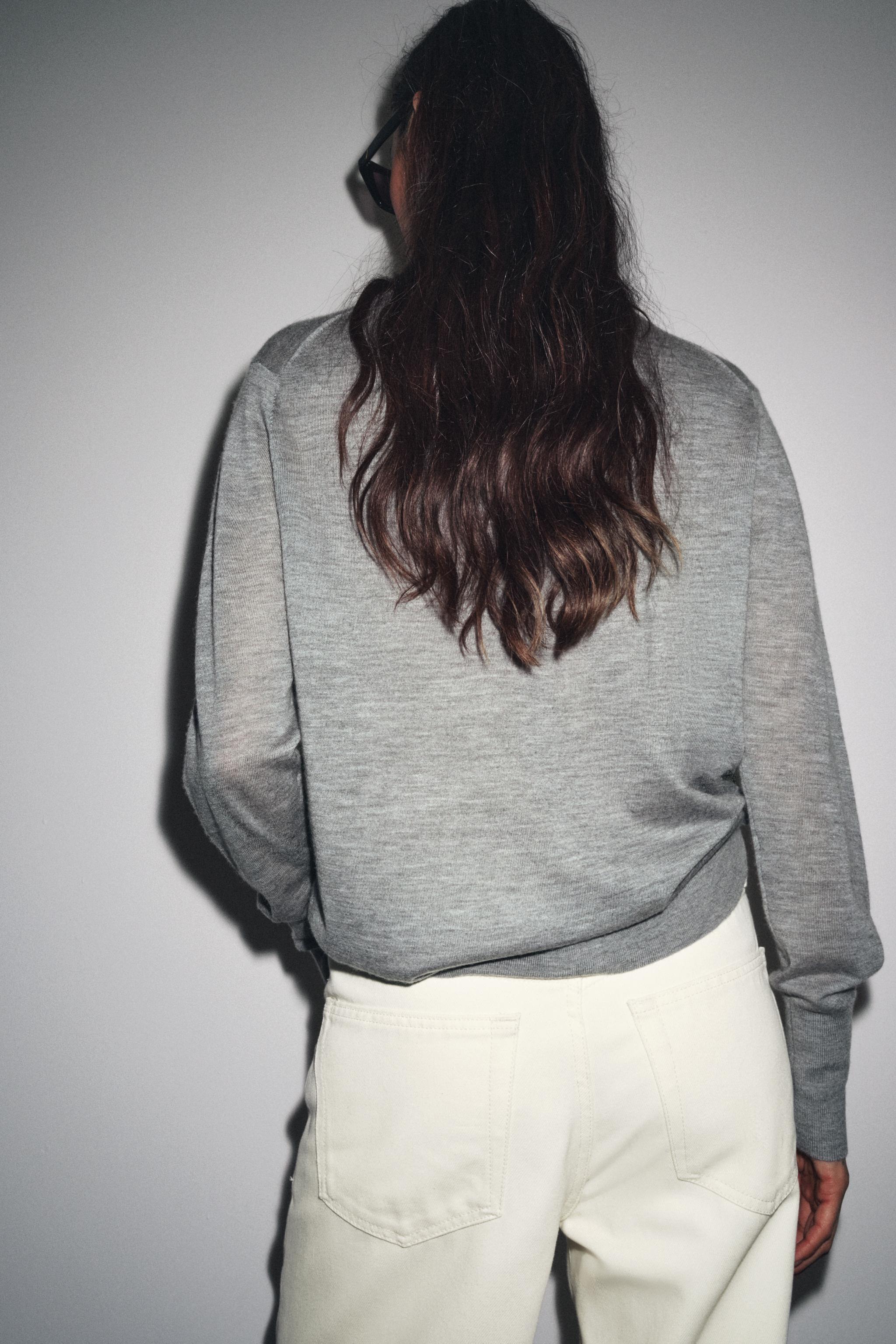 100% EXTRAFINE CASHMERE SWEATER