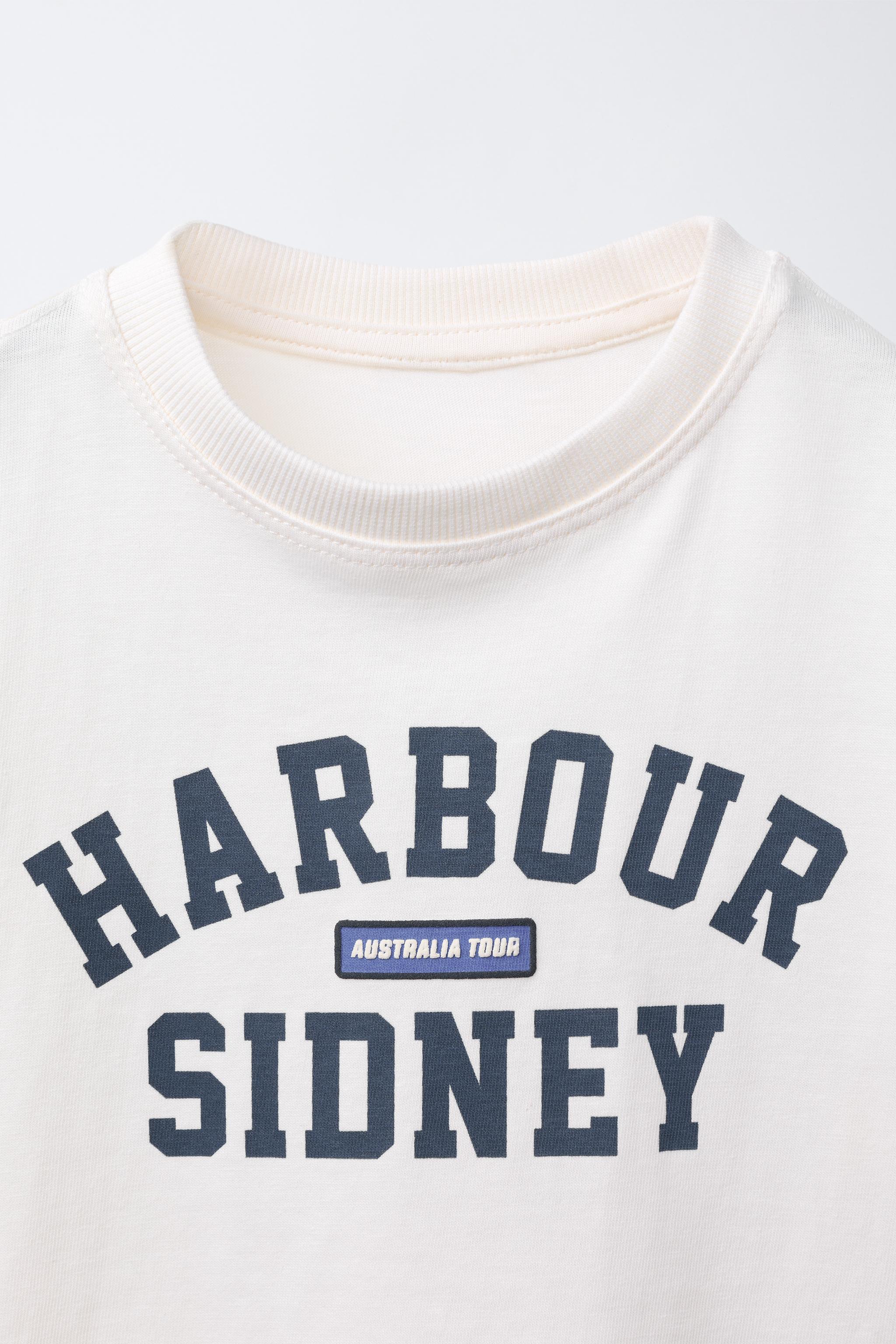 RAISED PRINT T-SHIRT