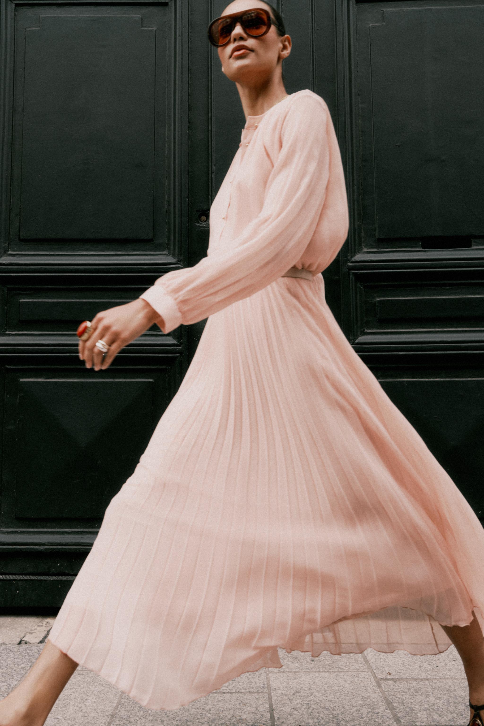 BELTED PLEATED MIDI DRESS