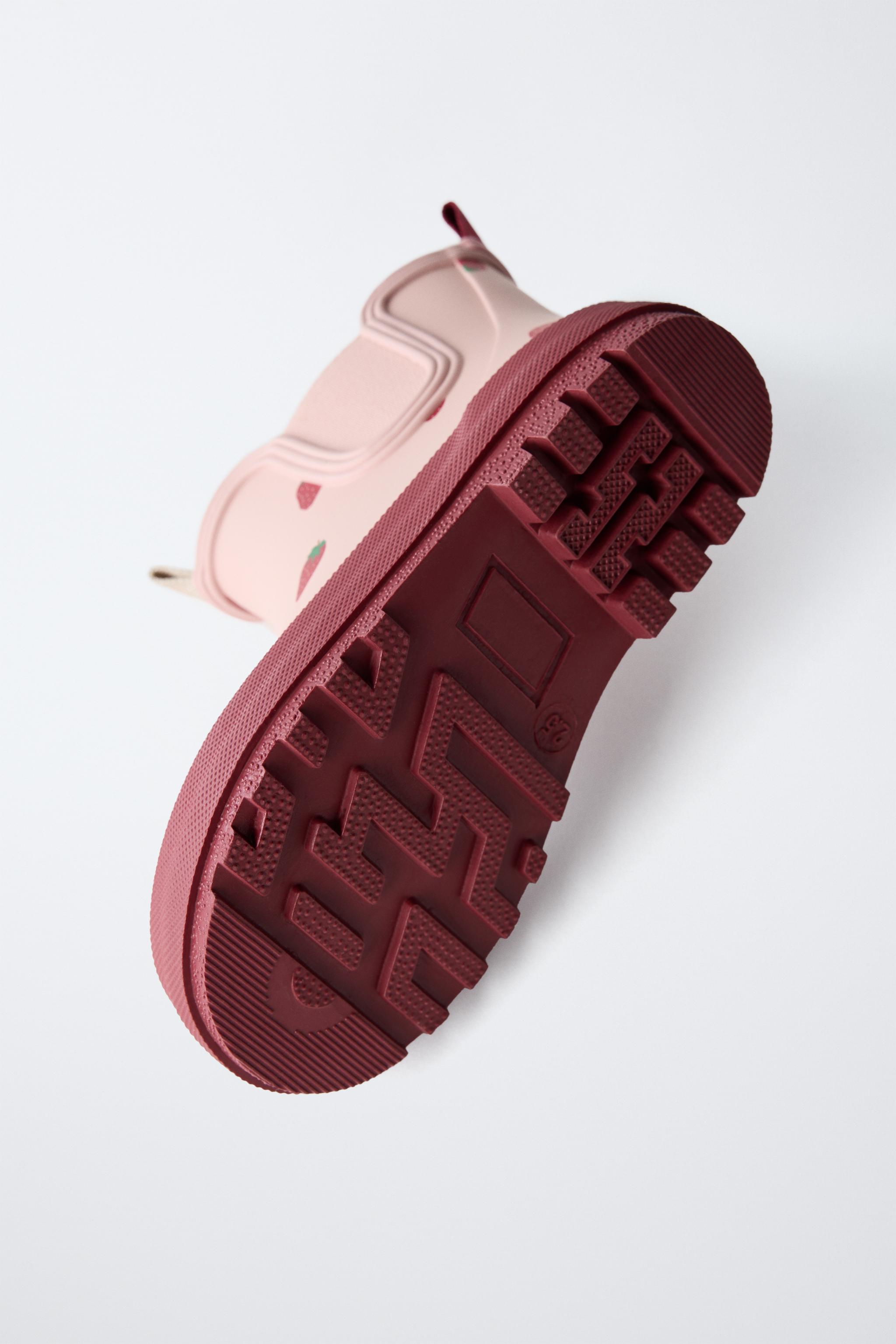 STRAWBERRY RAIN BOOTS