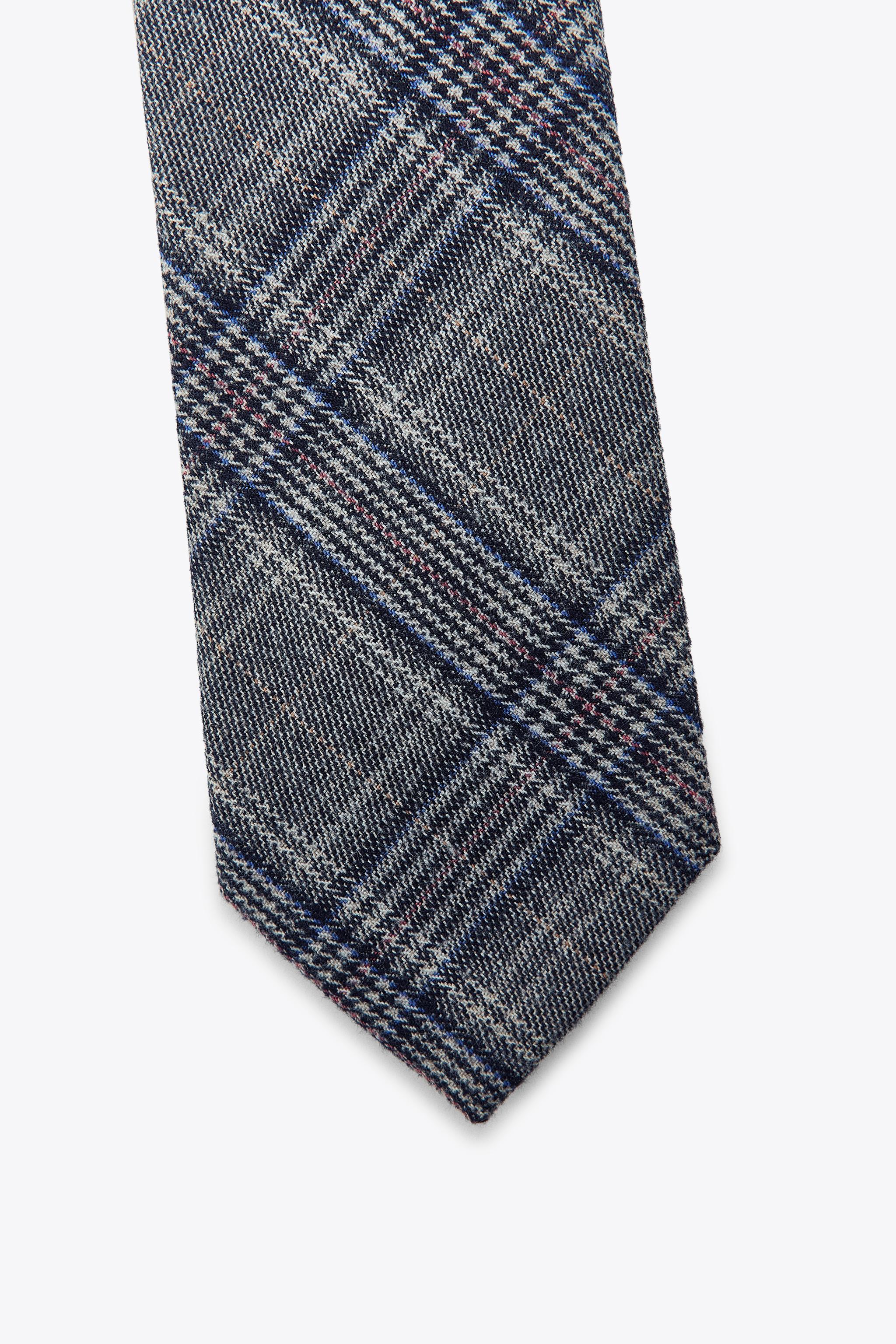 PLAID TIE