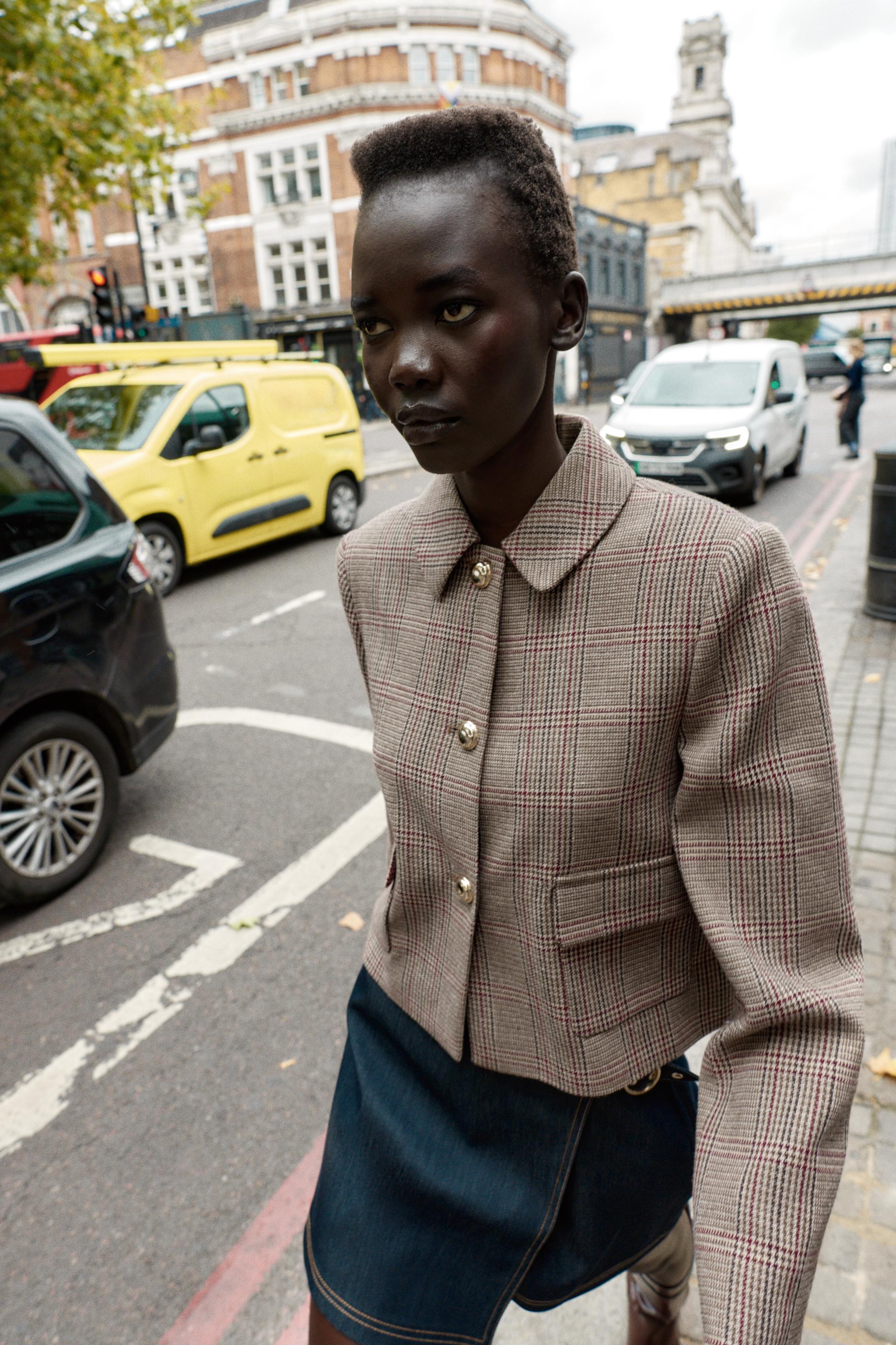 HOUNDSTOOTH CROPPED BLAZER