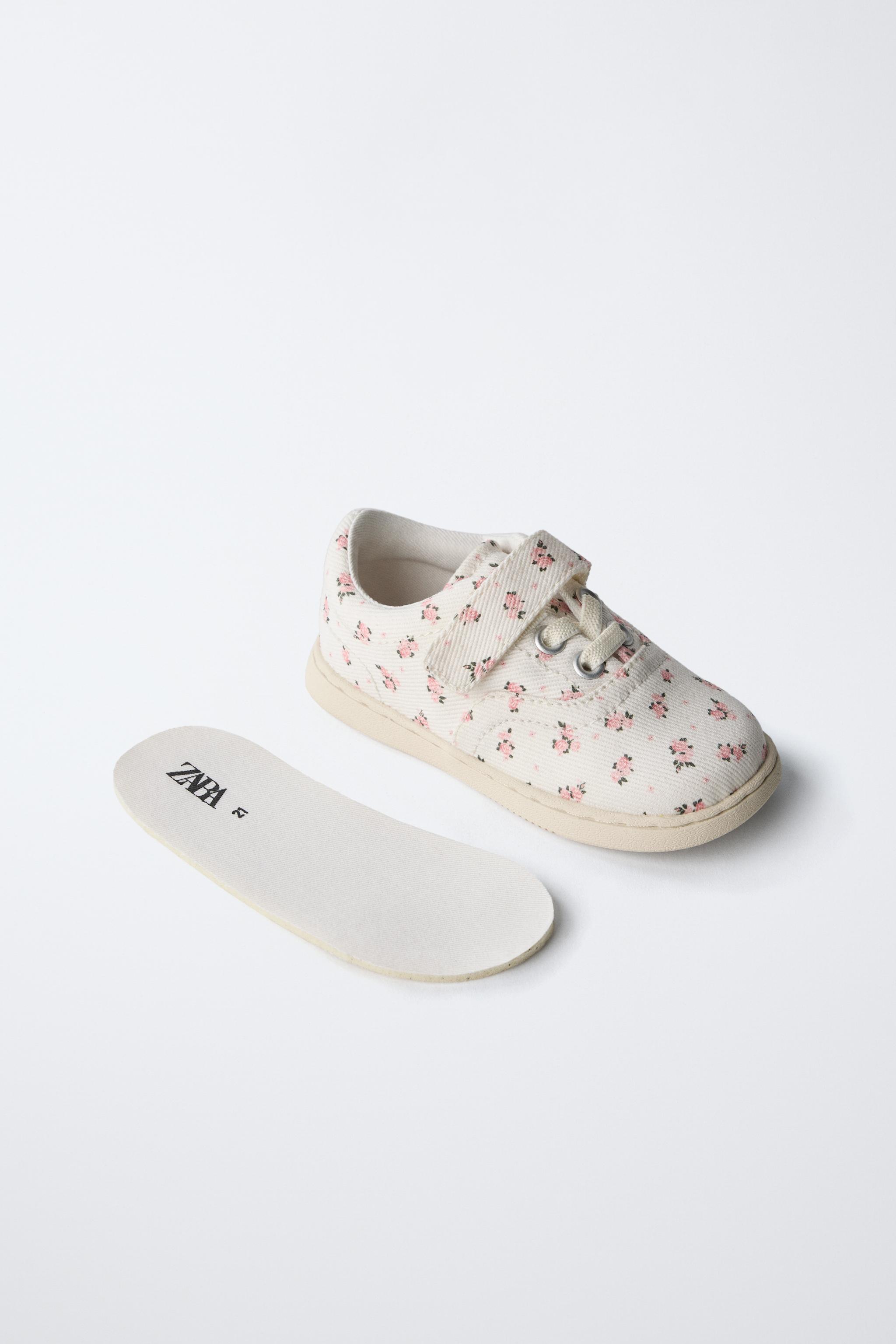 FLORAL BAREFOOT SNEAKERS