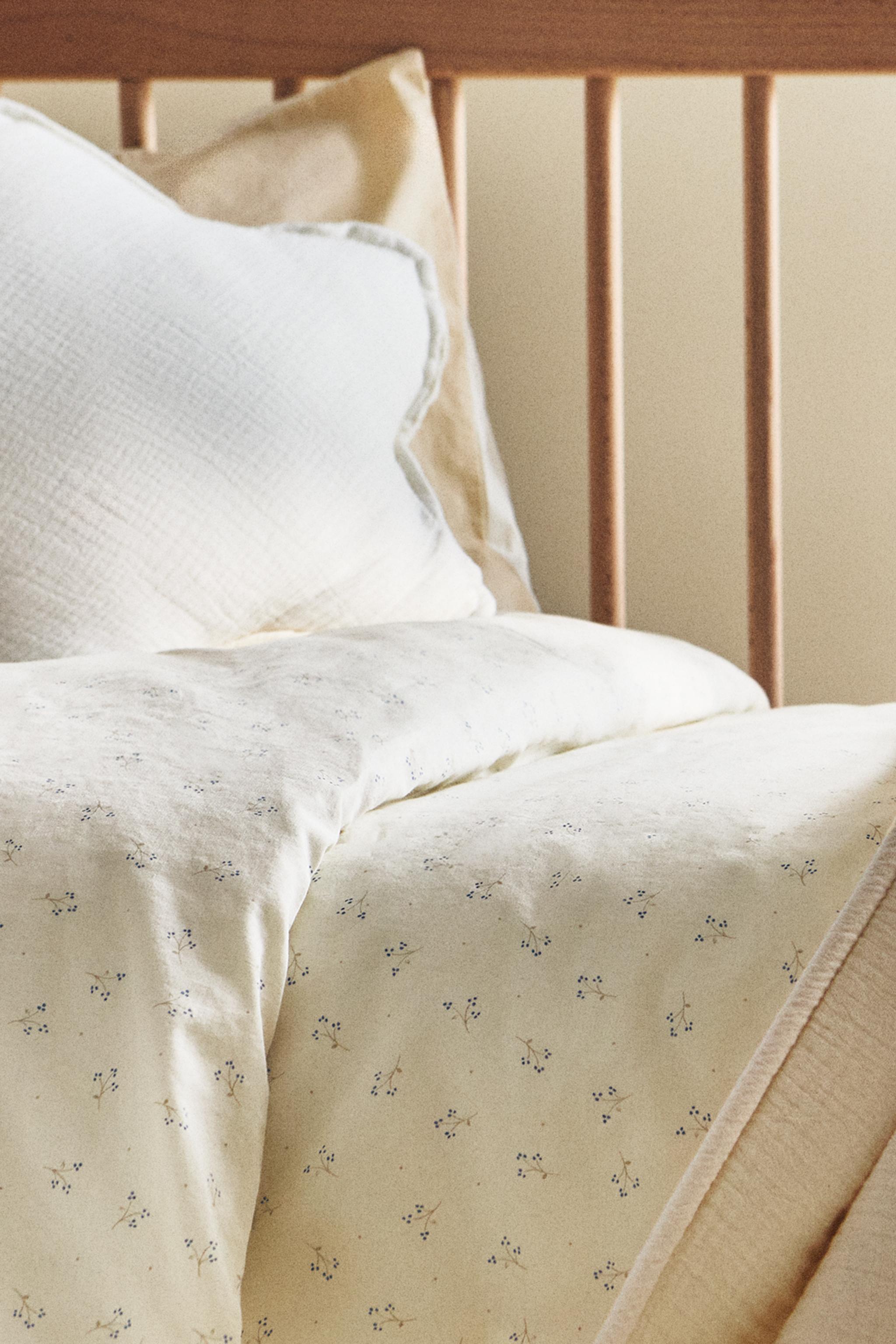 CHILDREN'S COTTON DUVET COVER WITH MINI FLOWER DESIGN